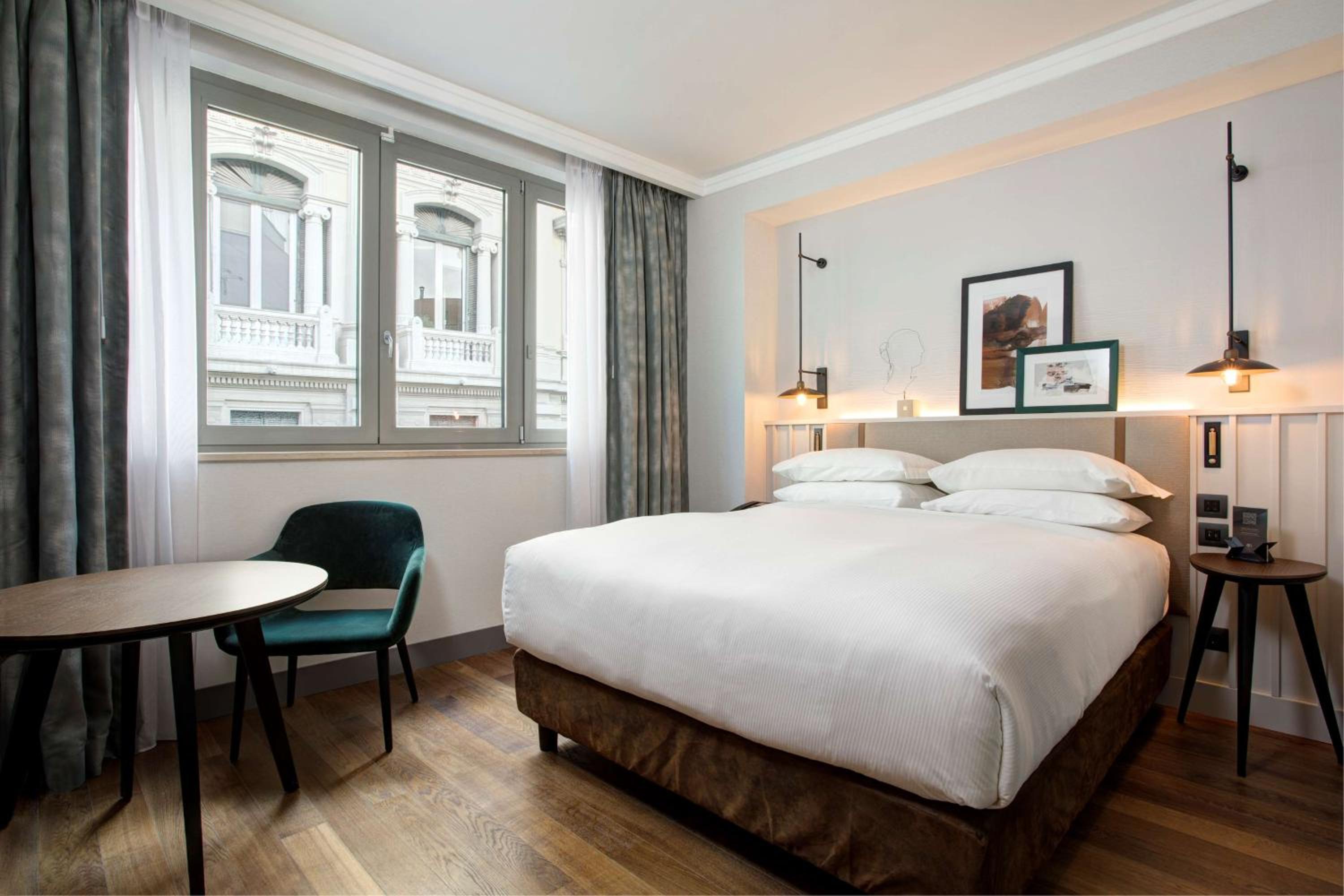Queen Room