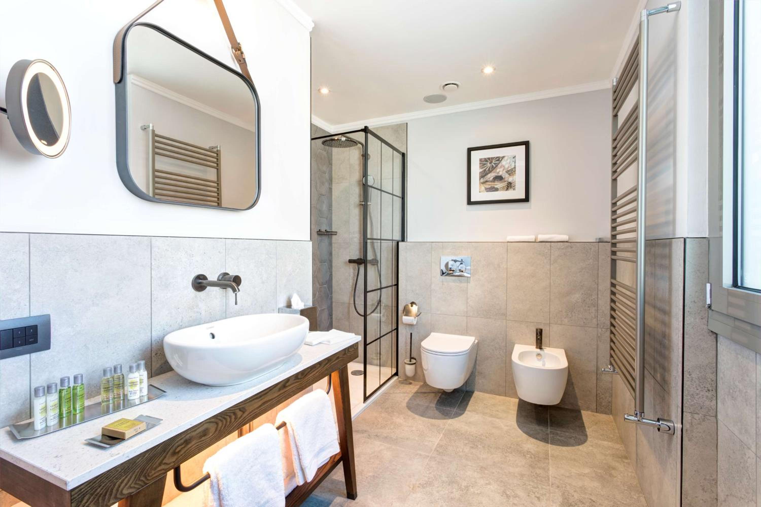 Junior King Suite with Terrace