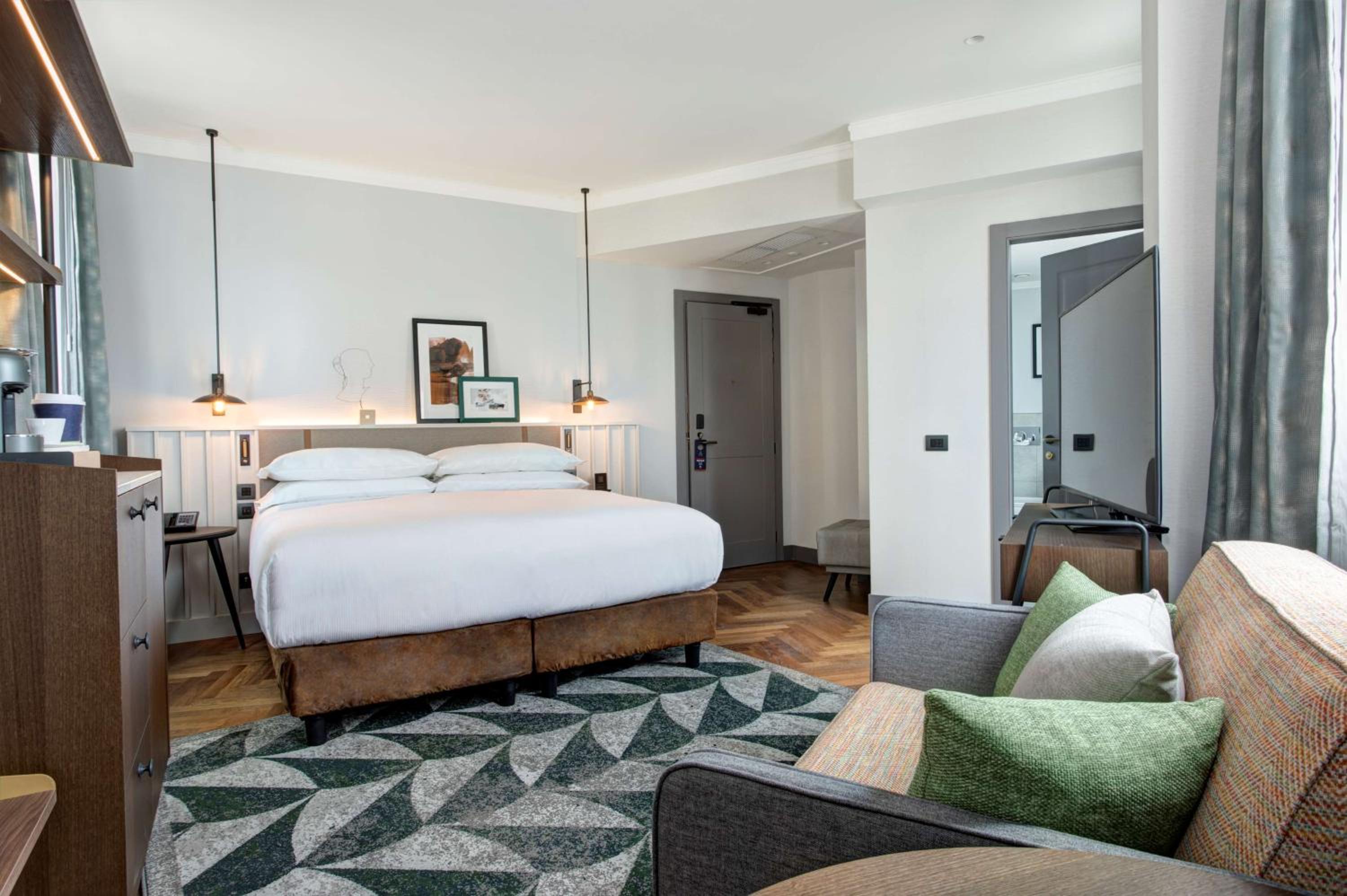 Junior King Suite with Terrace