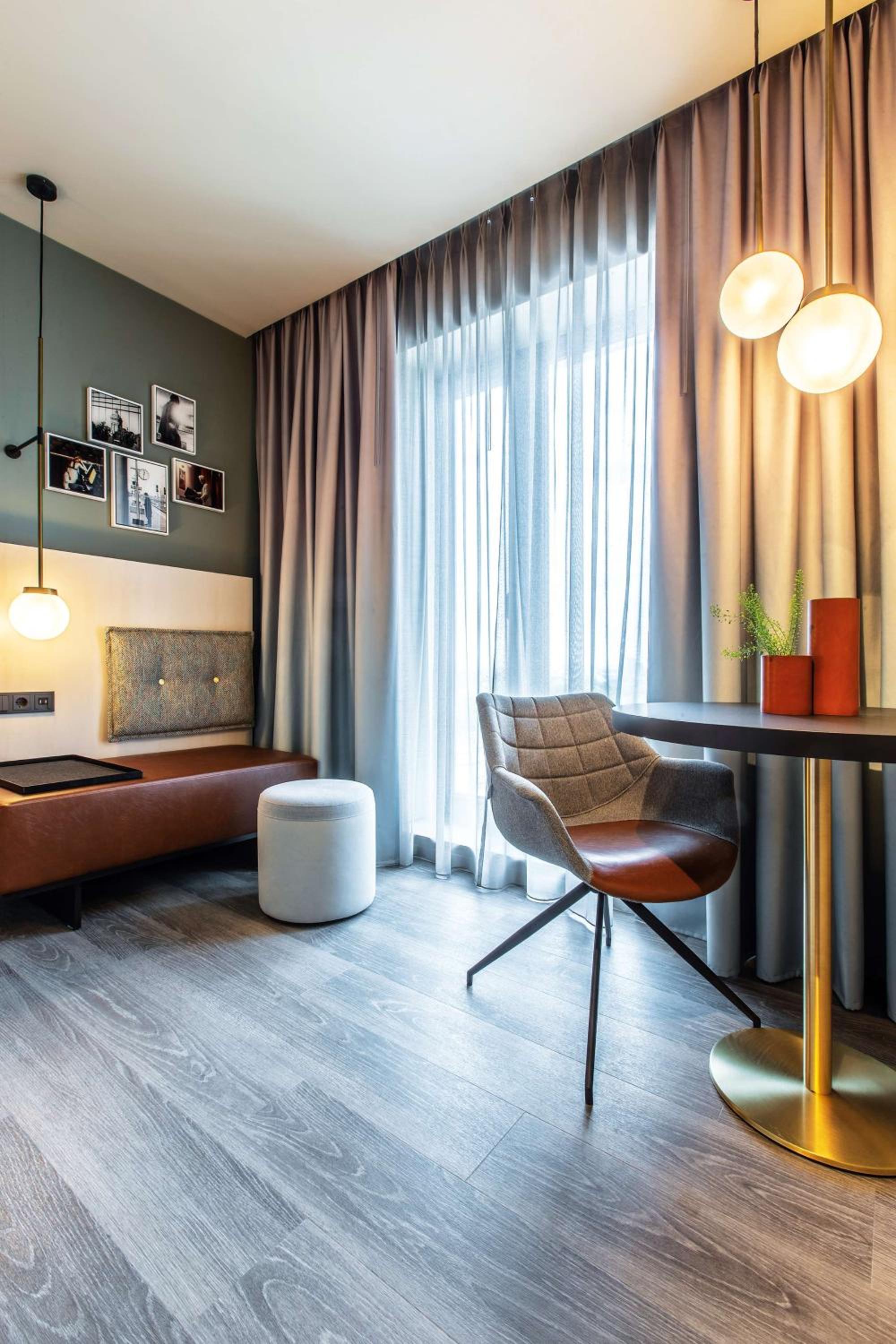 Deluxe Twin Room - Photo 2