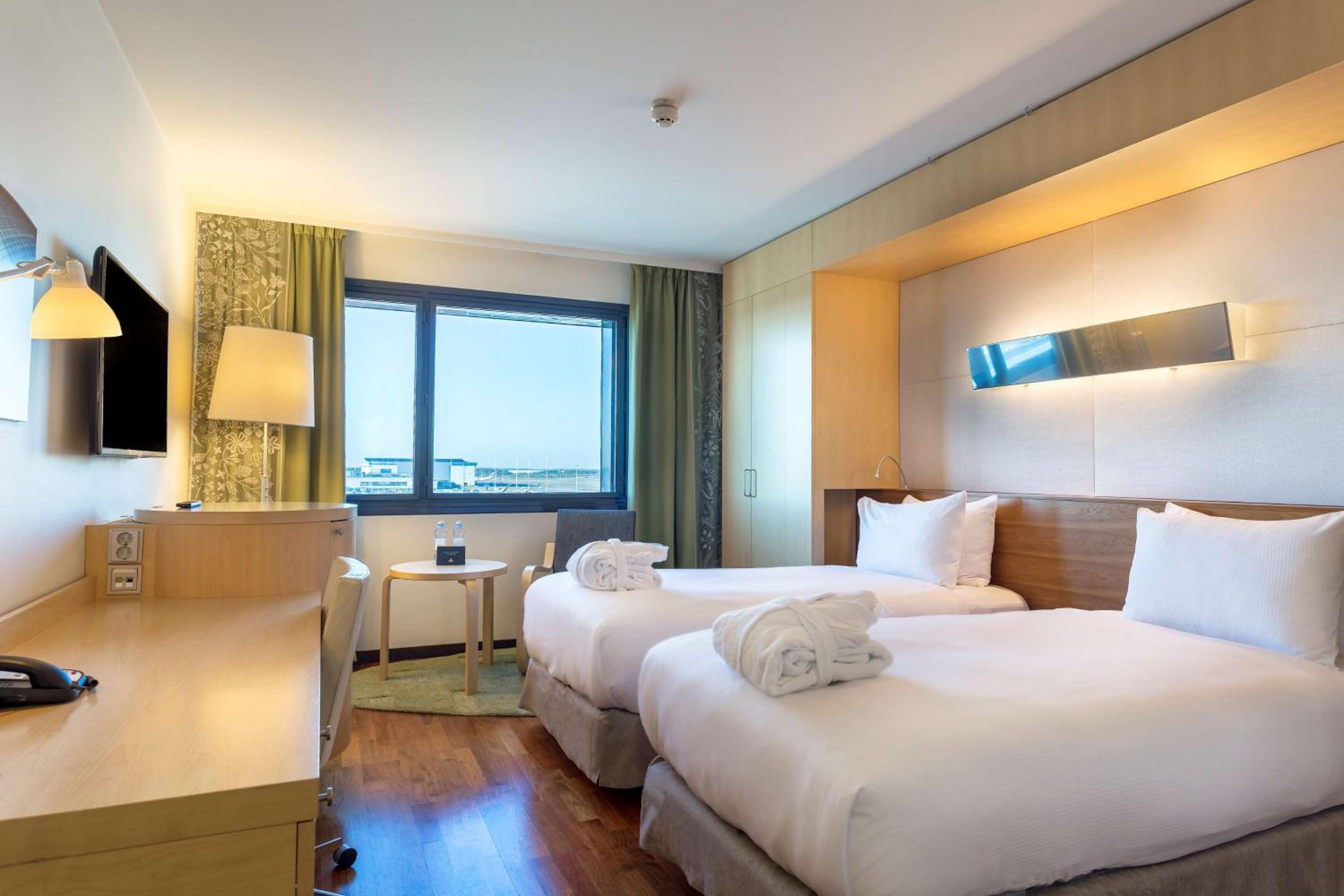 Executive Twin Room - Photo 1