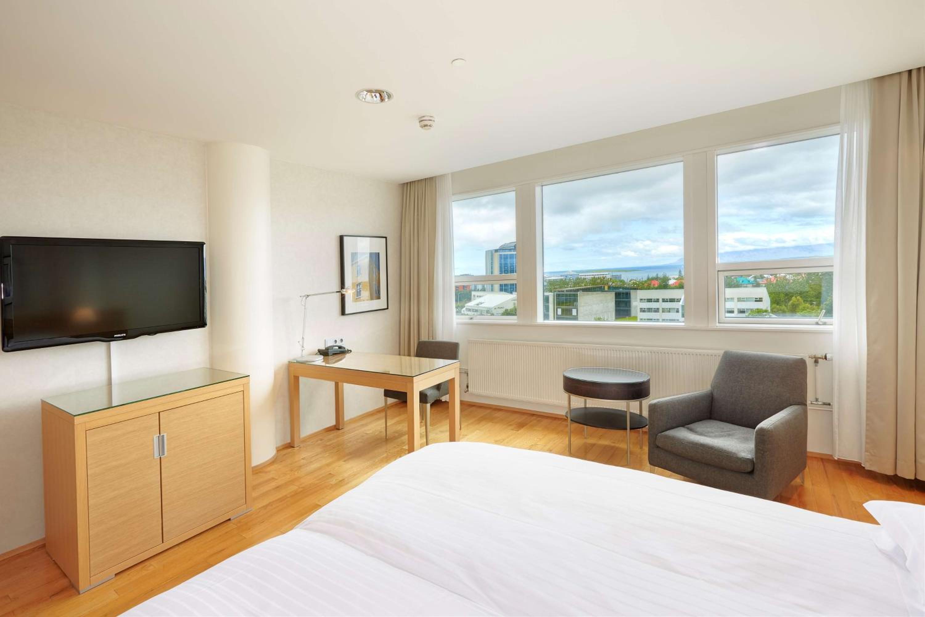 Standard Double Room with Mountain View - Photo 1