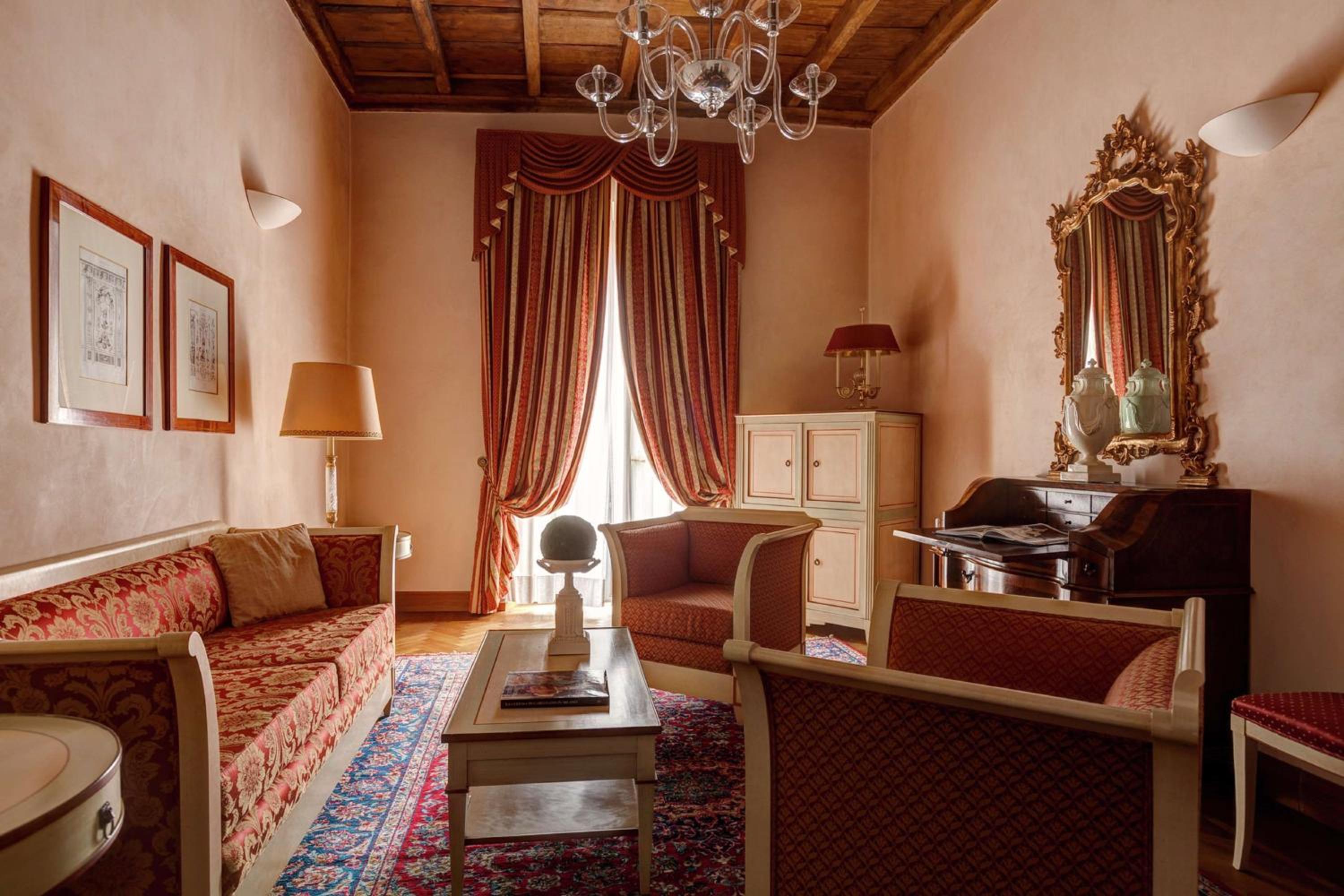 King Suite