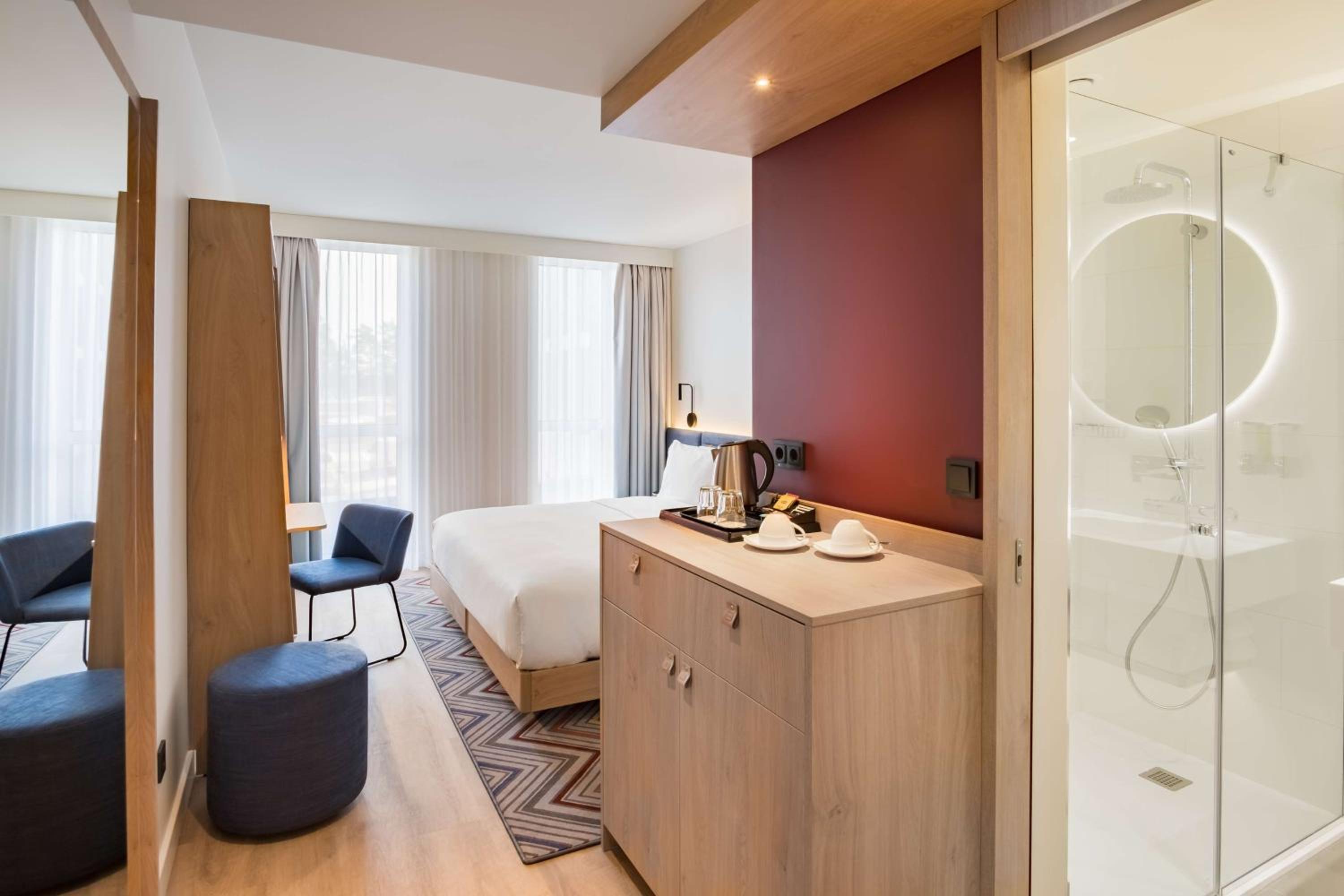 Super King Room - Photo 5