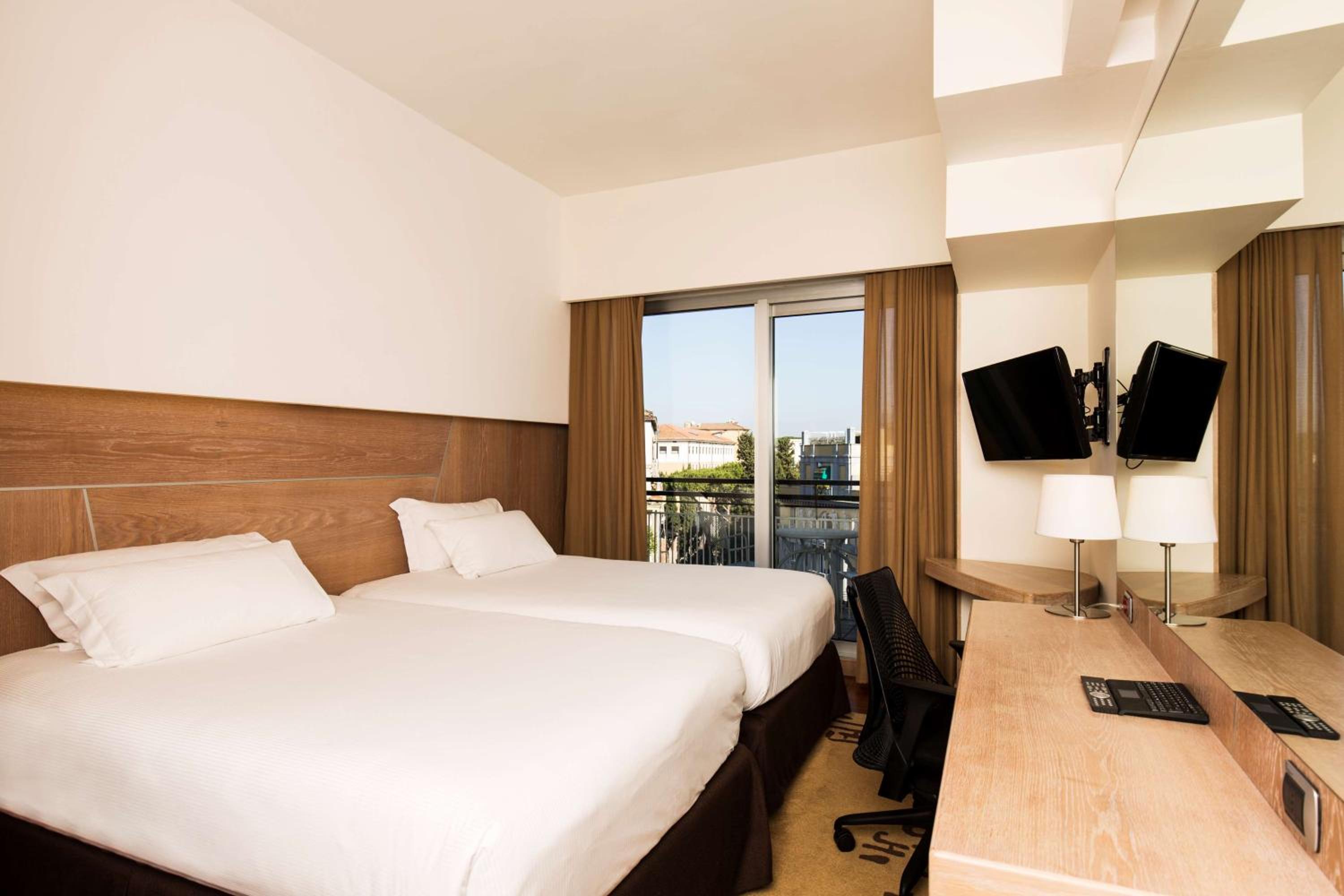 Family Connecting Rooms