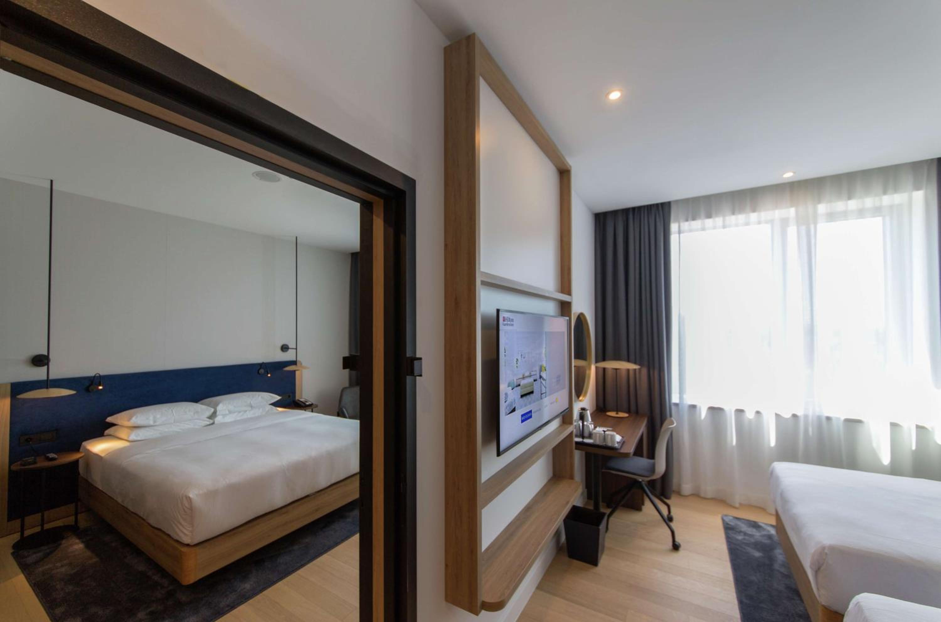 Family Connecting Rooms