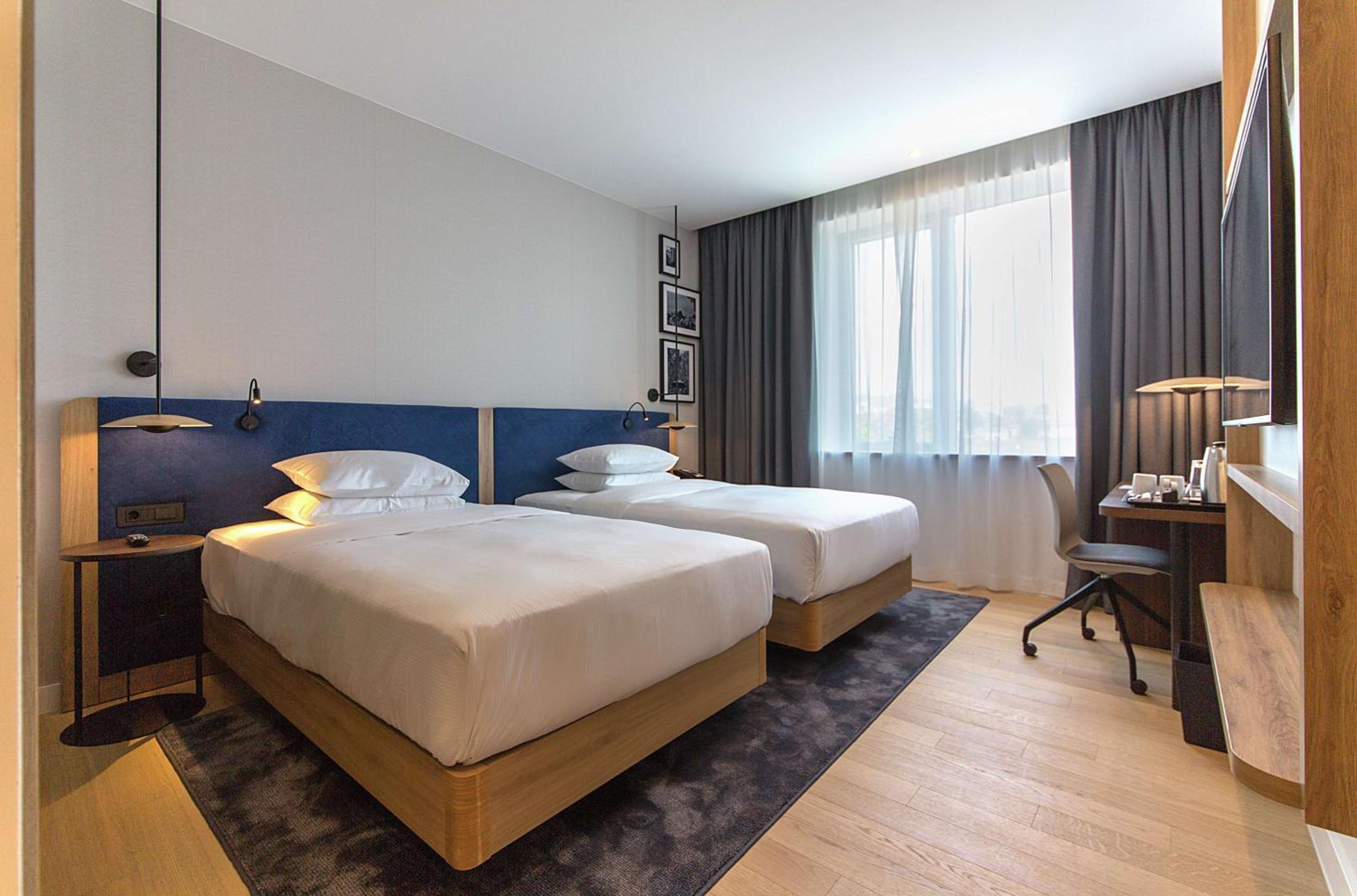 Twin Room - Photo 4