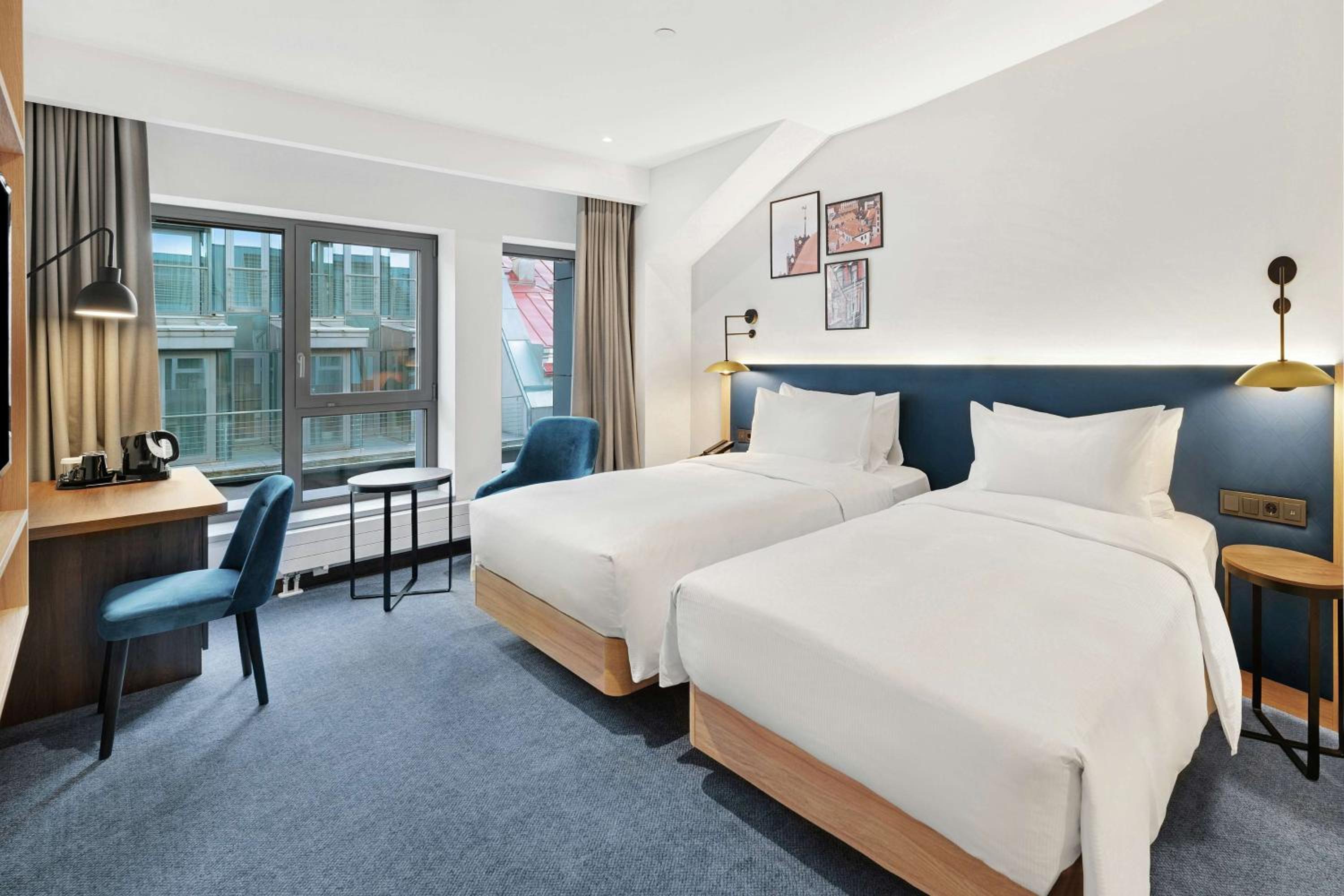 Twin Room - Photo 1