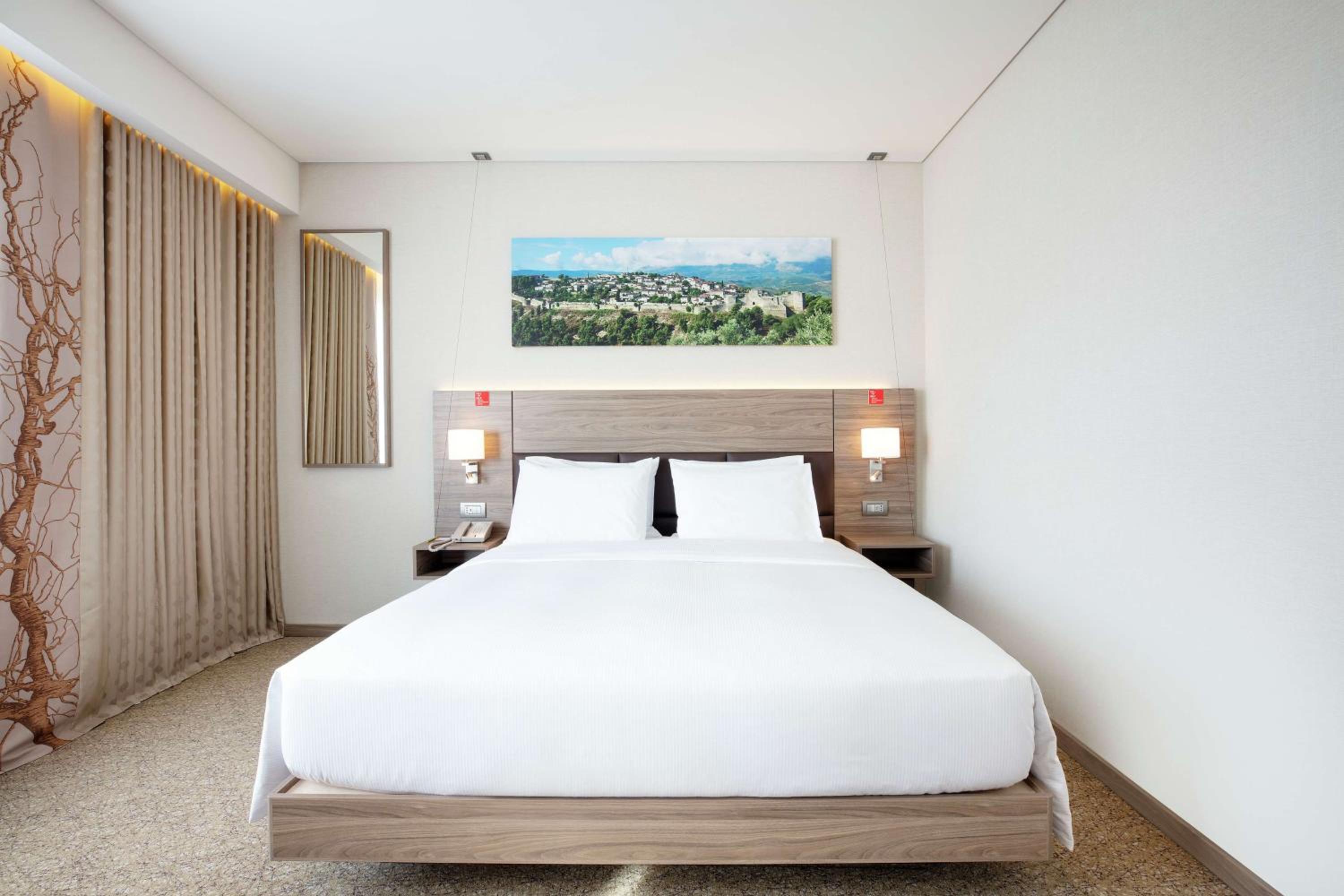 King Room - Mobility Accessible 