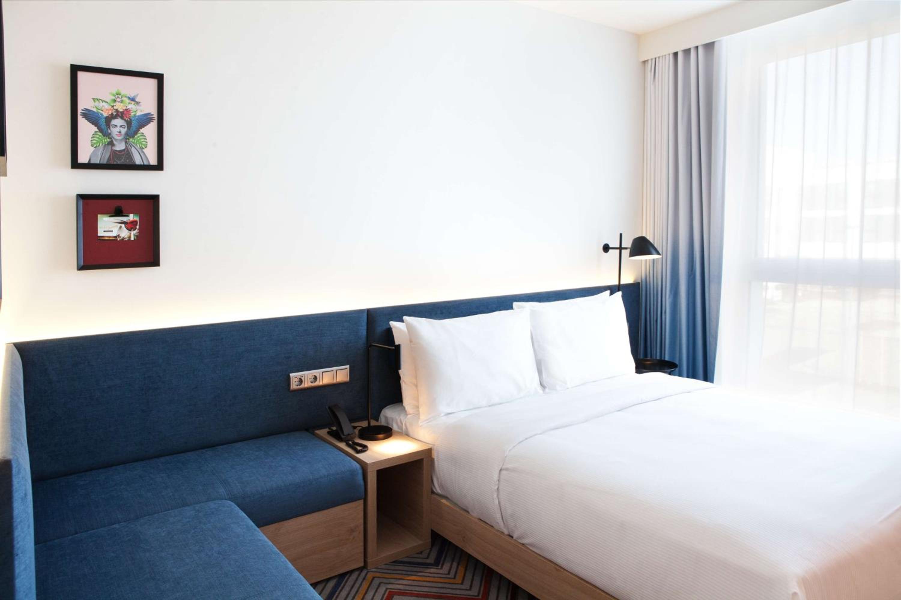 Queen Room