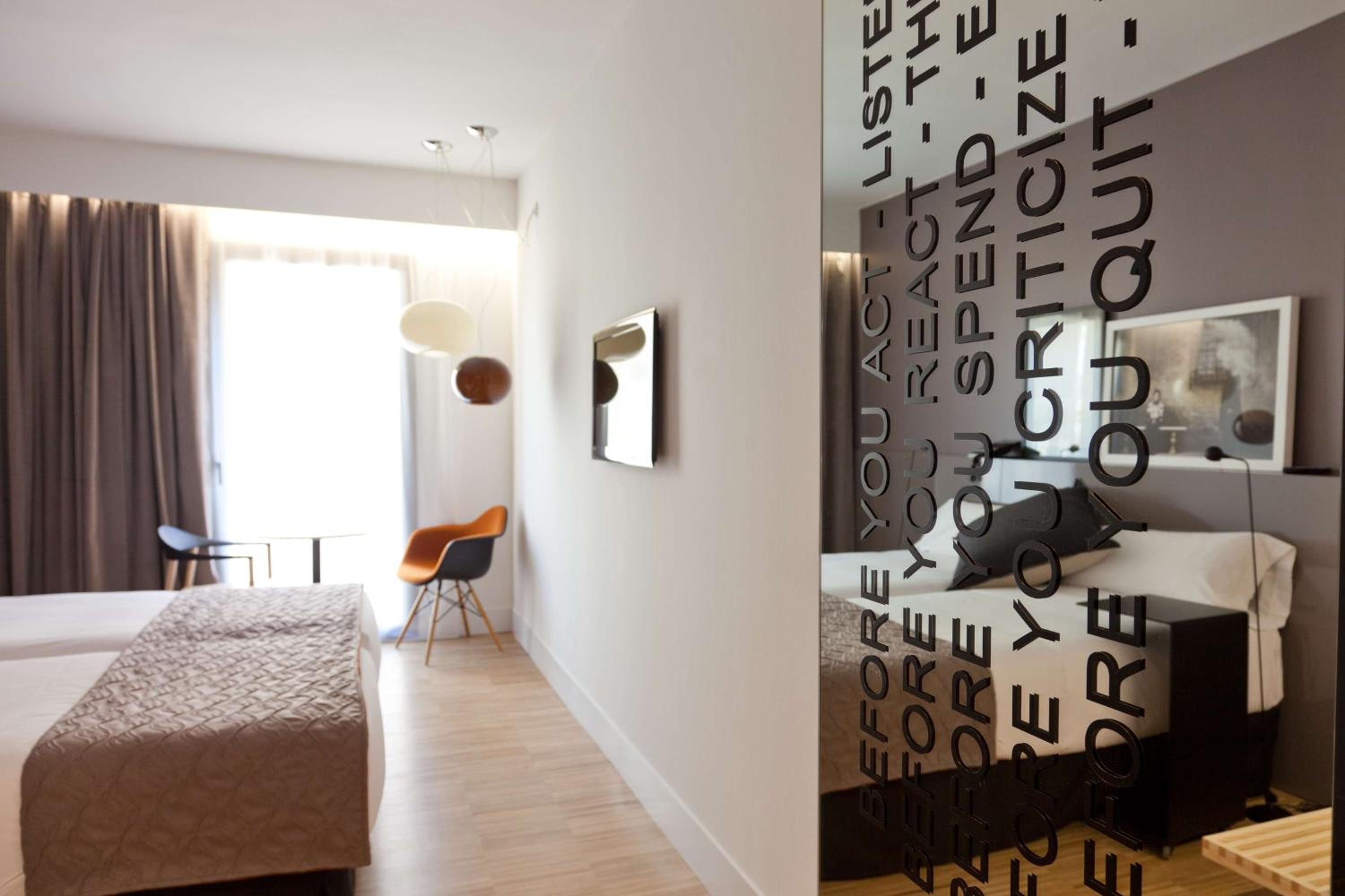 Classic Twin Room