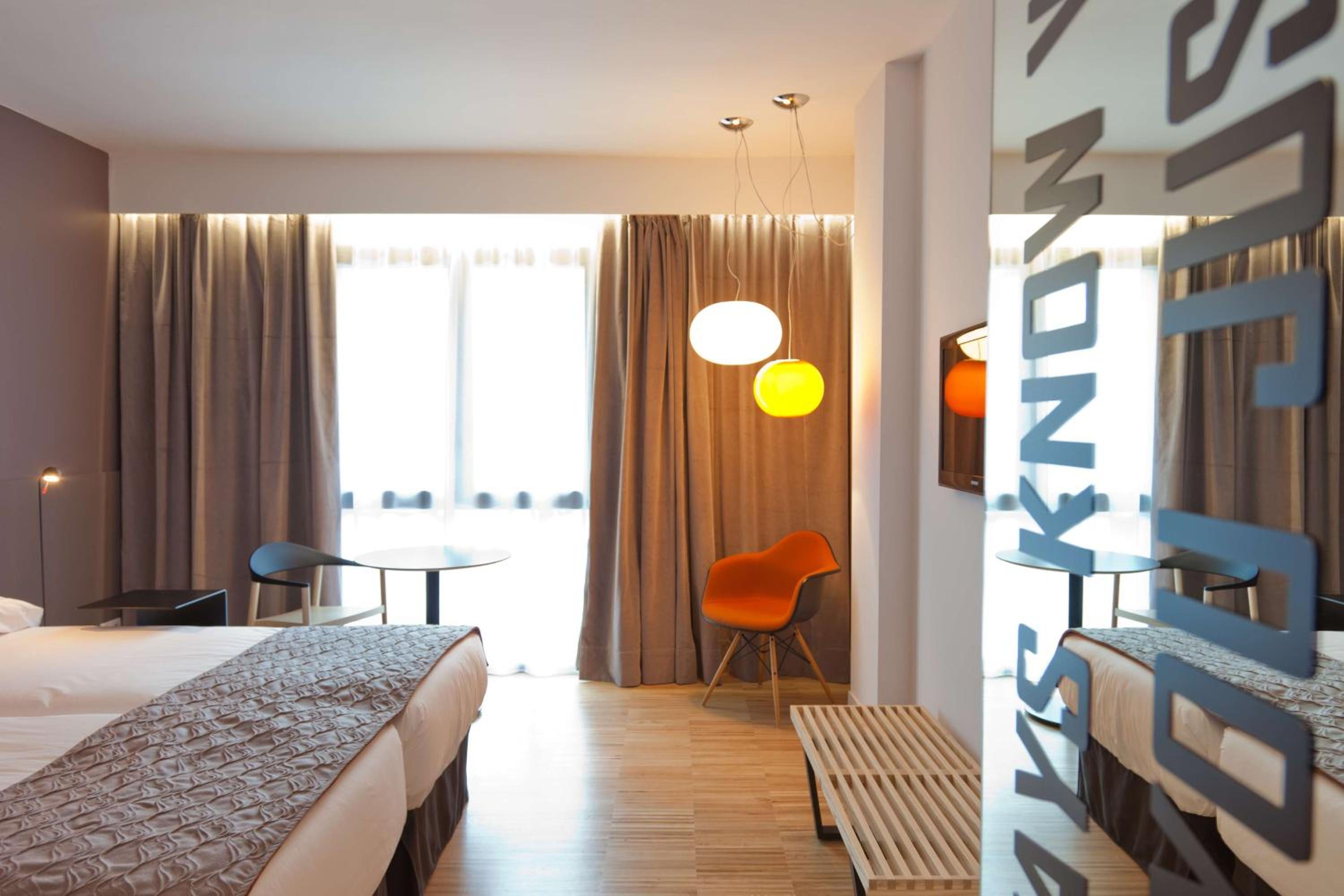 Classic Twin Room
