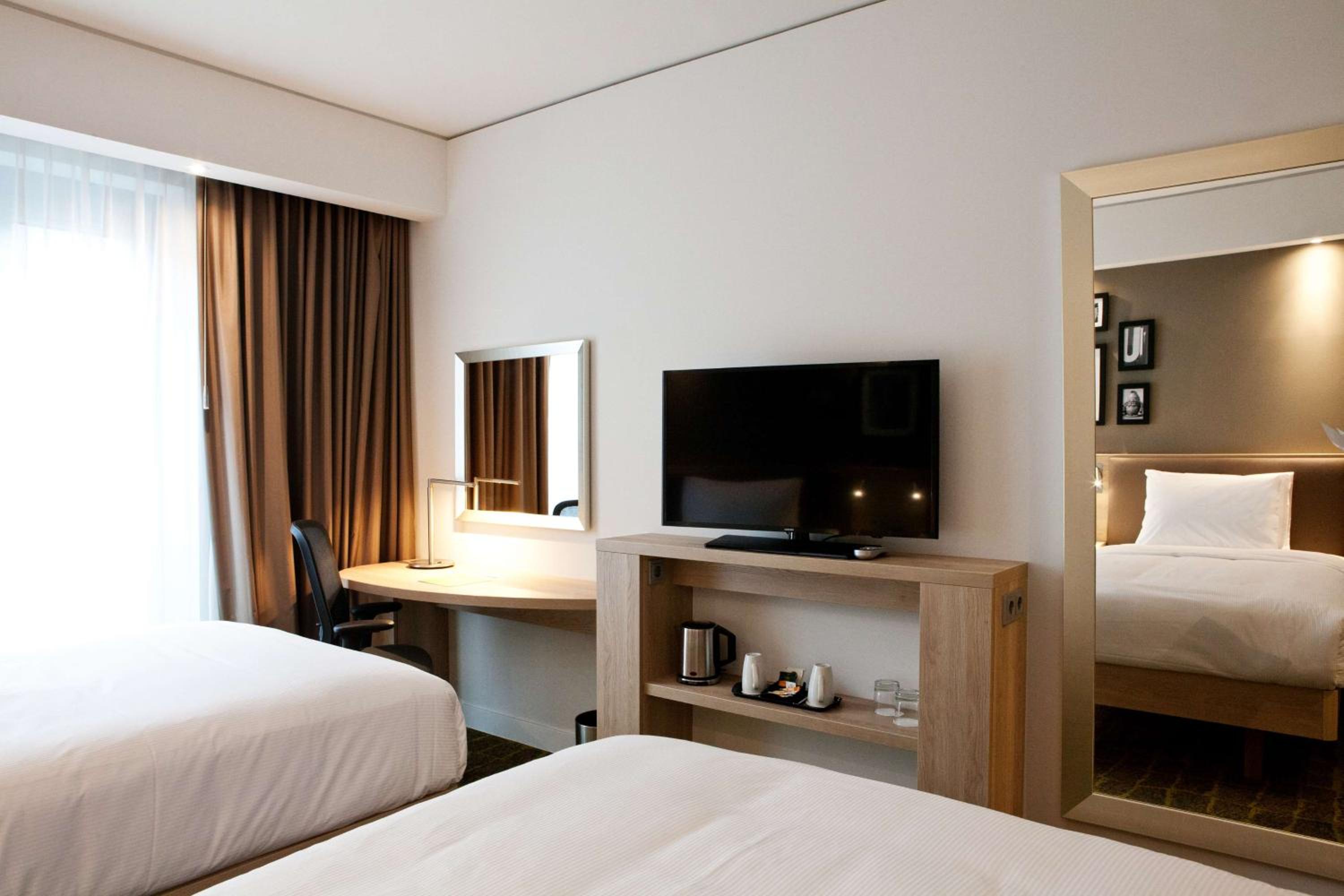 Twin Room - Non-Smoking