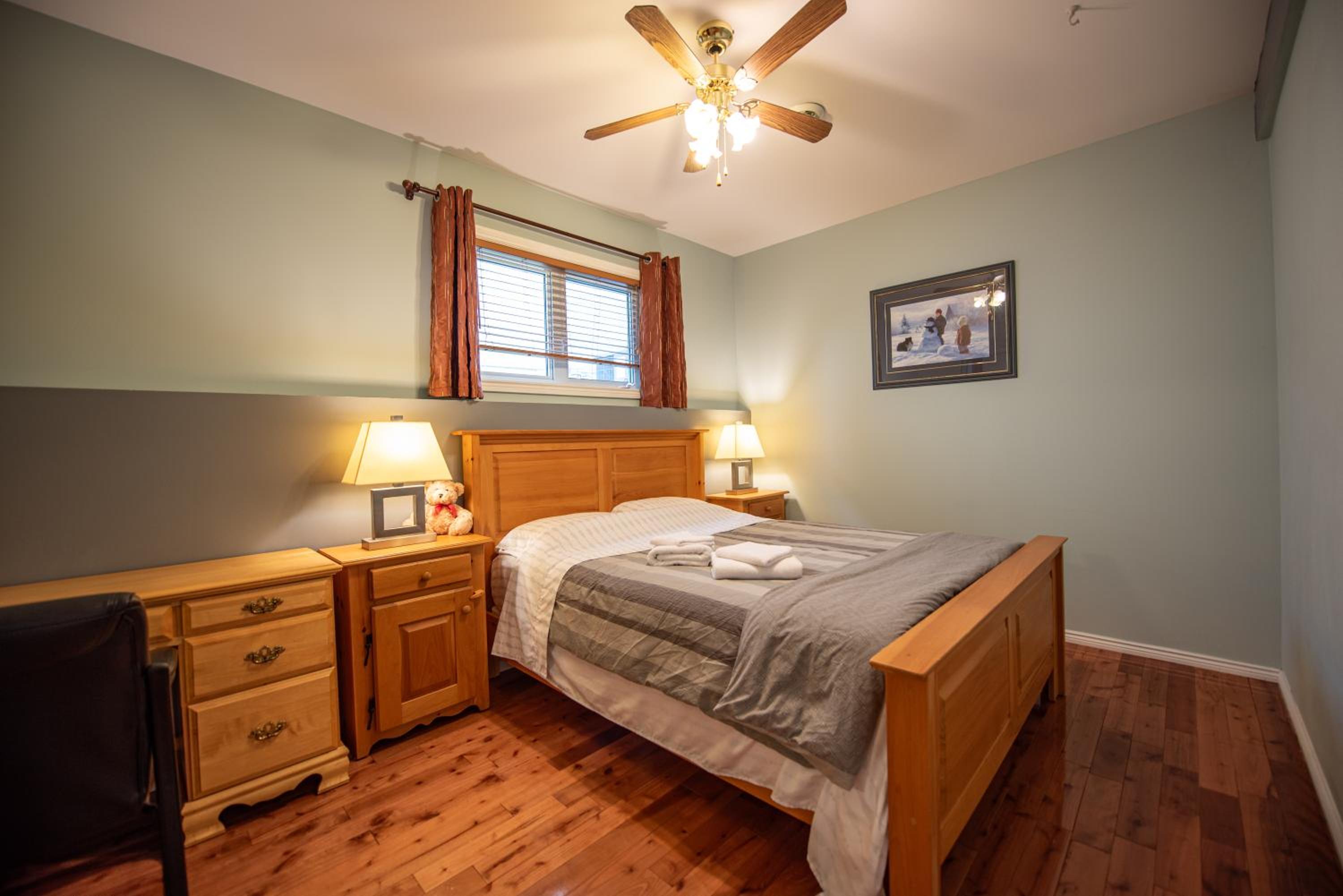 Double Room with Shared Bathroom photo 2