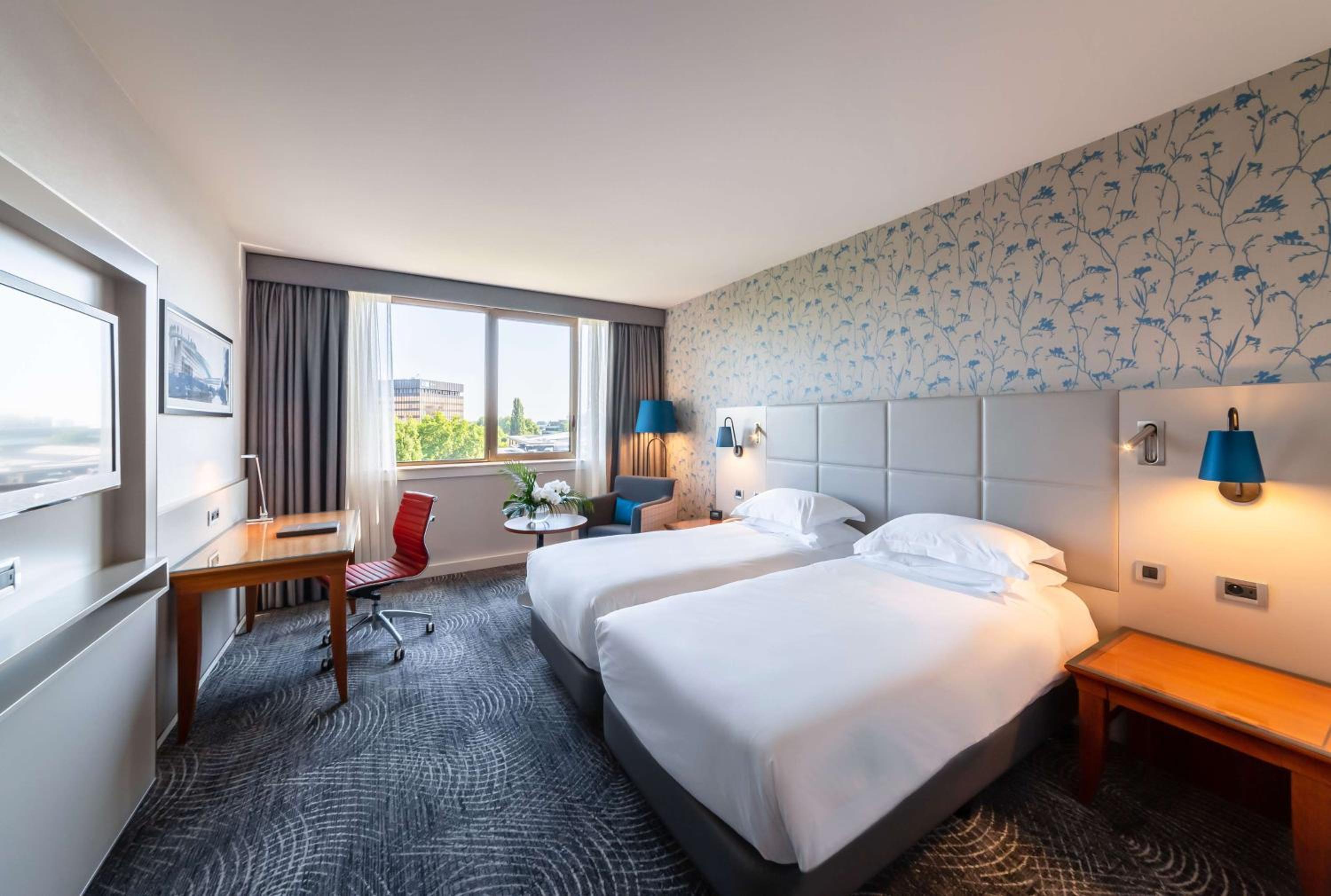 Deluxe Twin Room photo 1