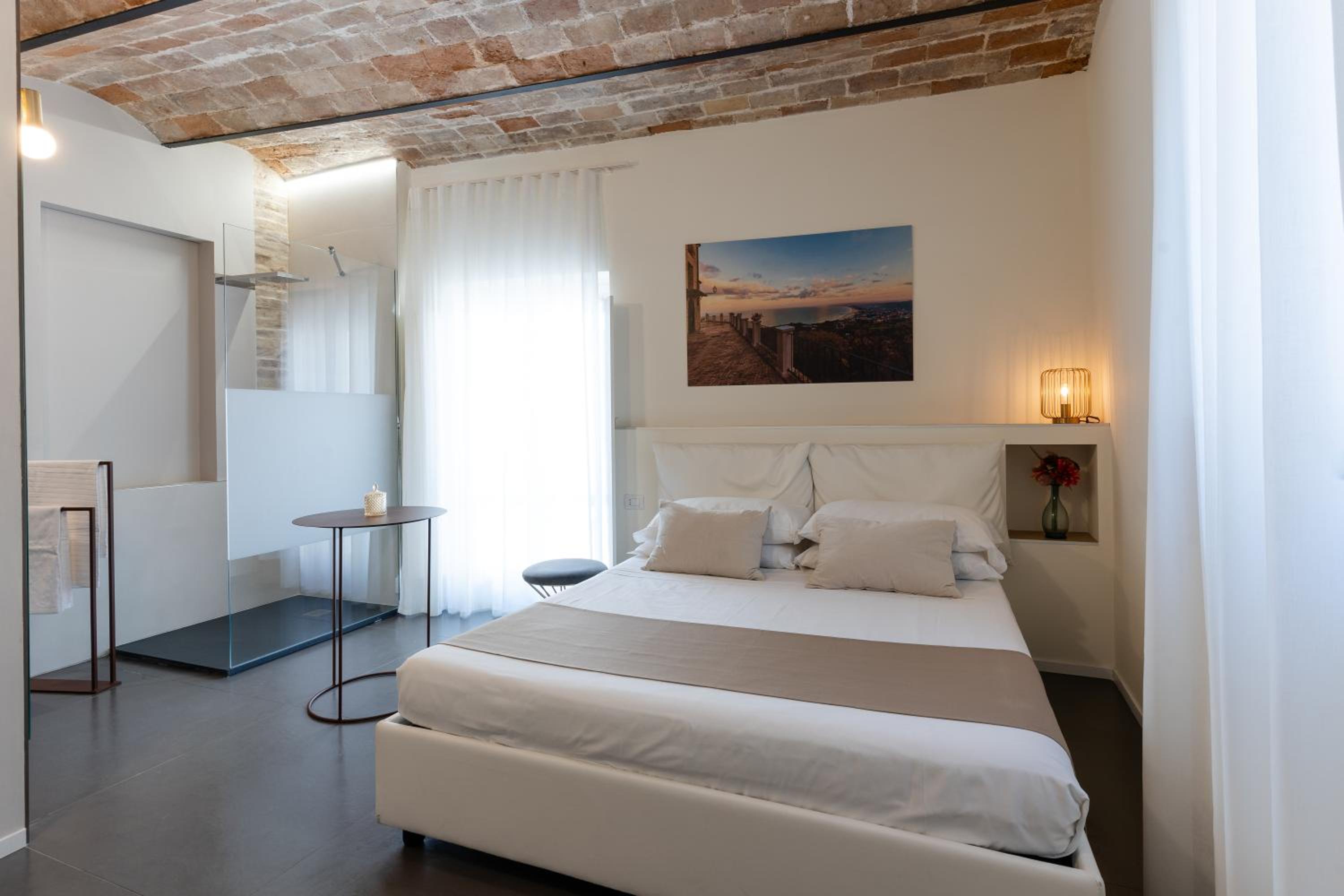 Double Room With Balcony photo 1