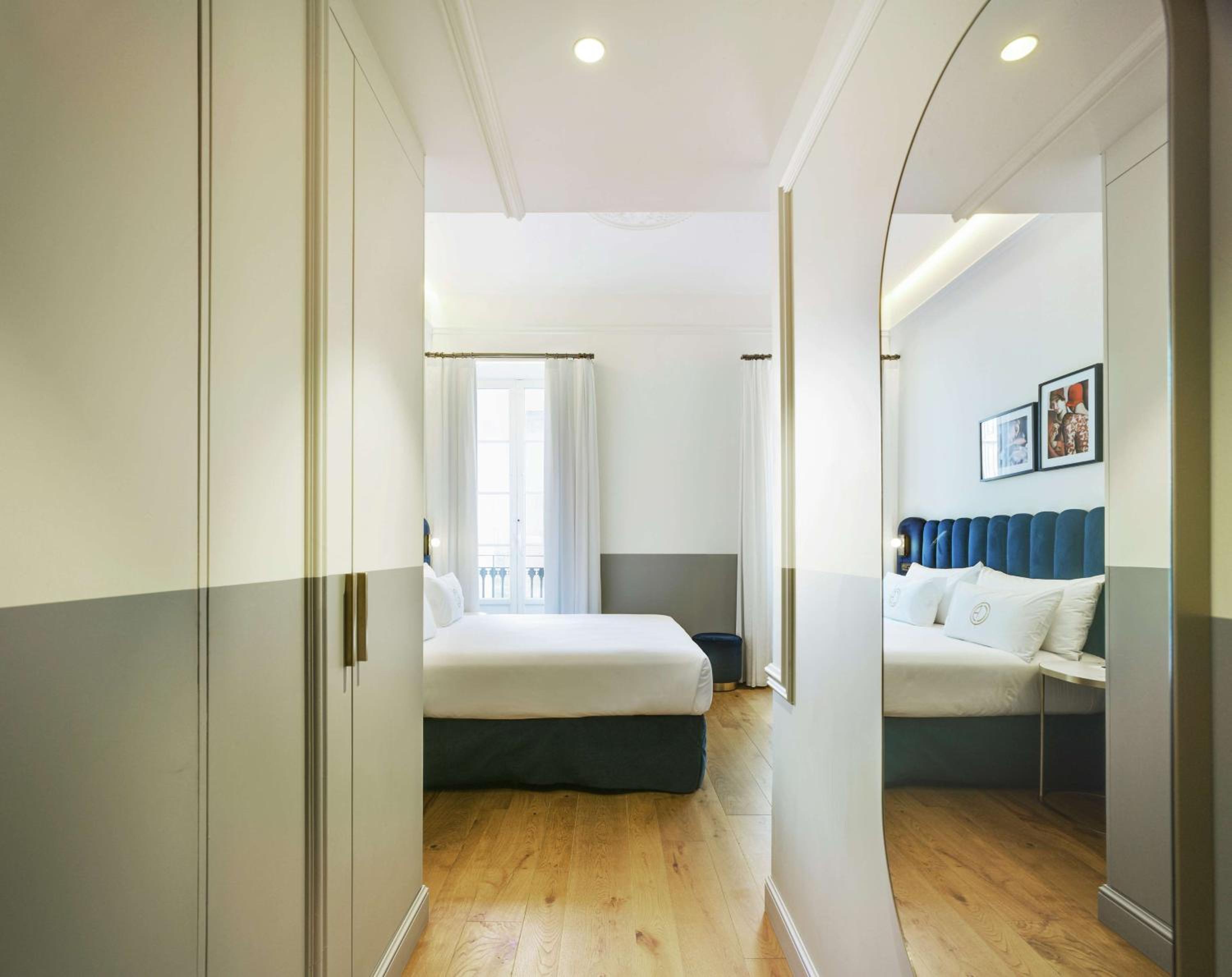 Carmen Room