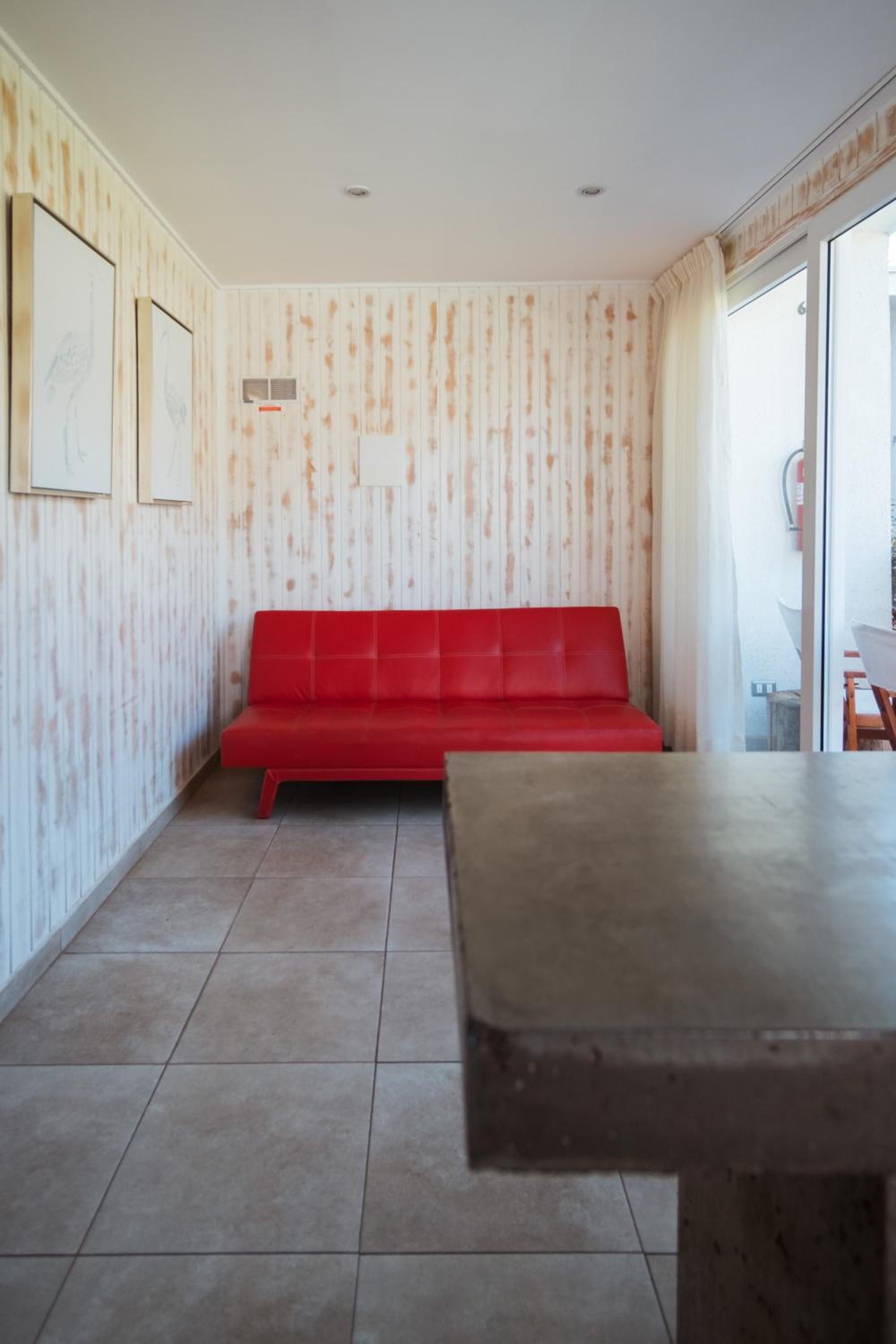 One-Bedroom House photo 1