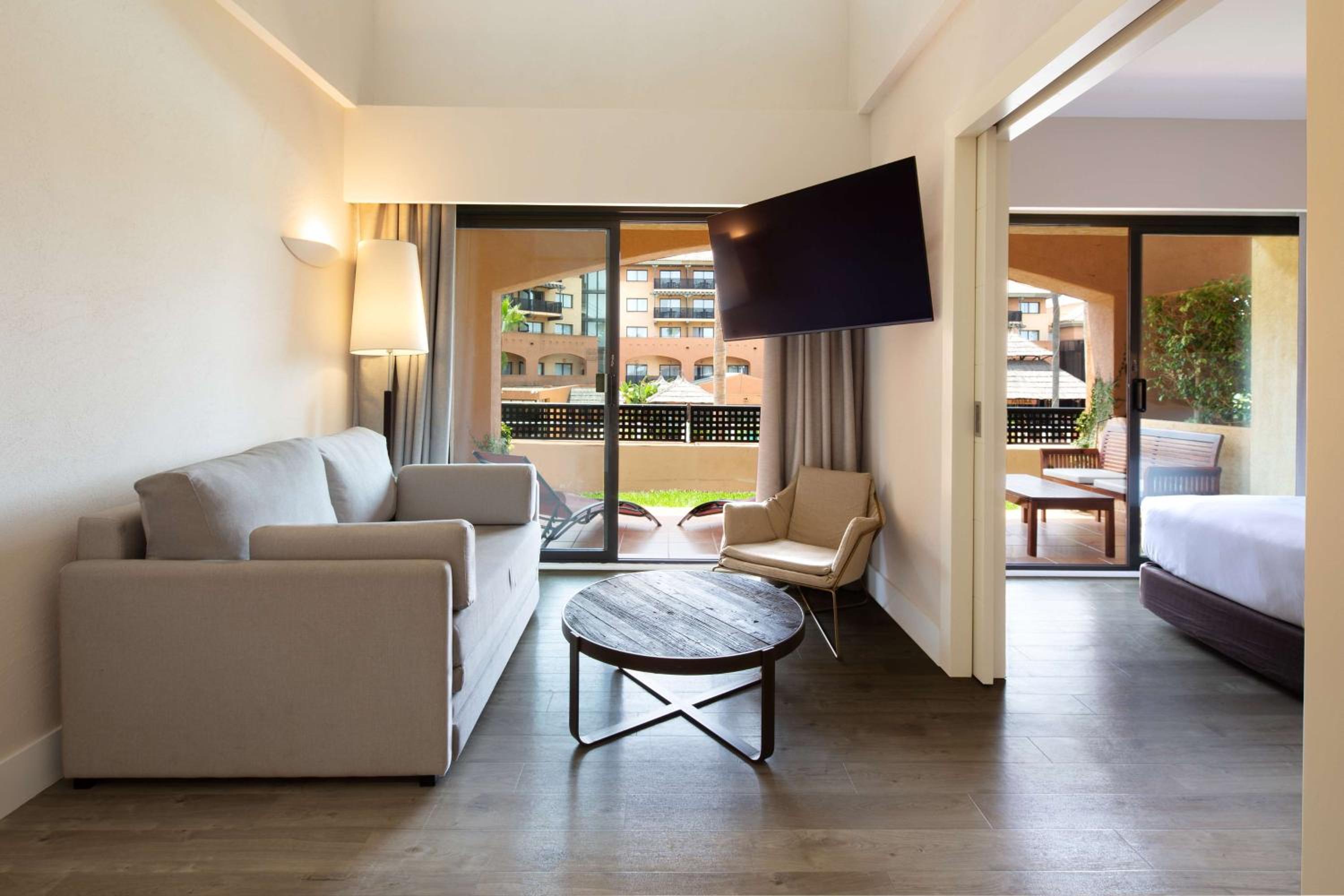 Two-Bedroom King Suite