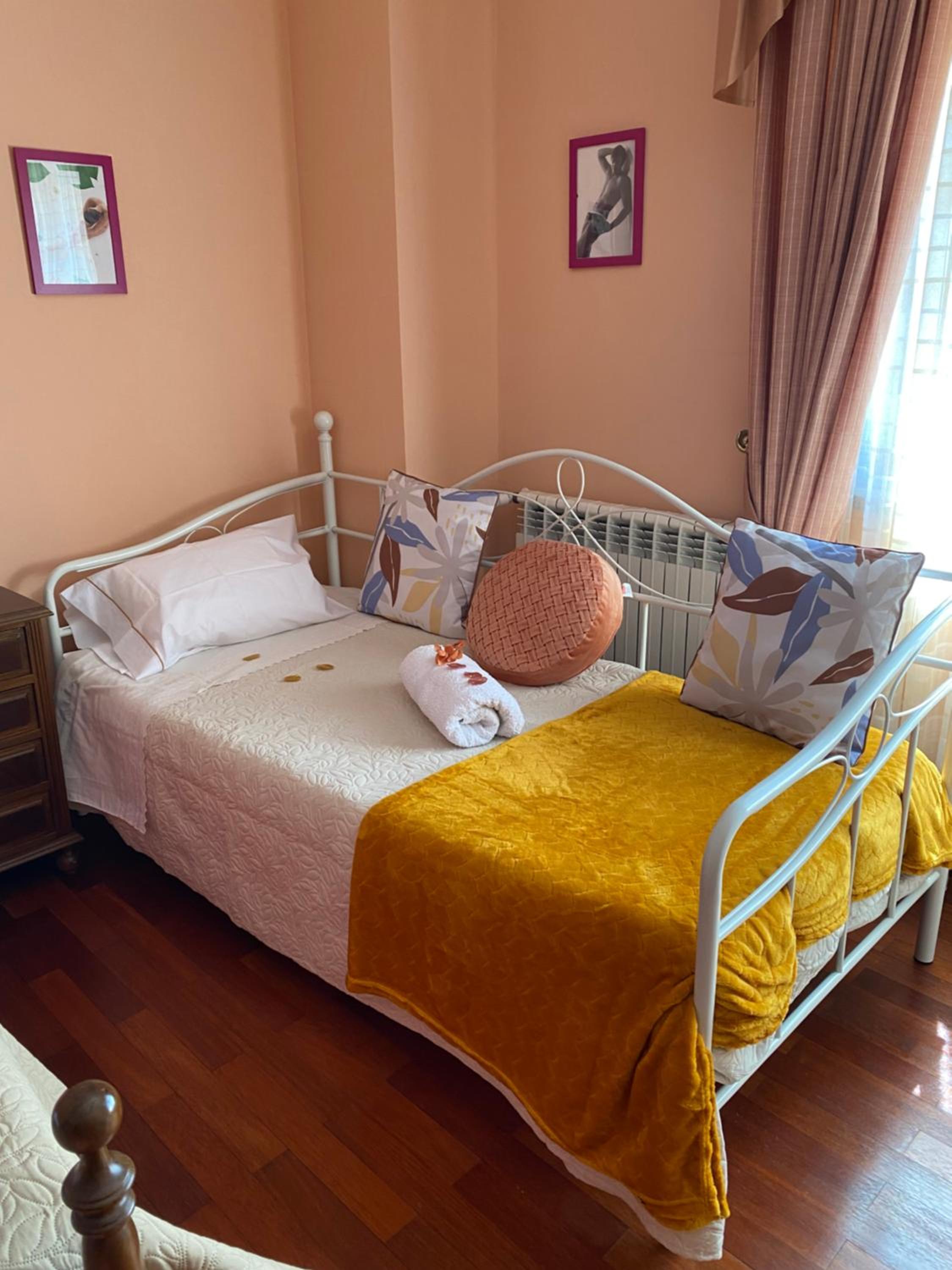 Deluxe Double Room with Bath photo 2