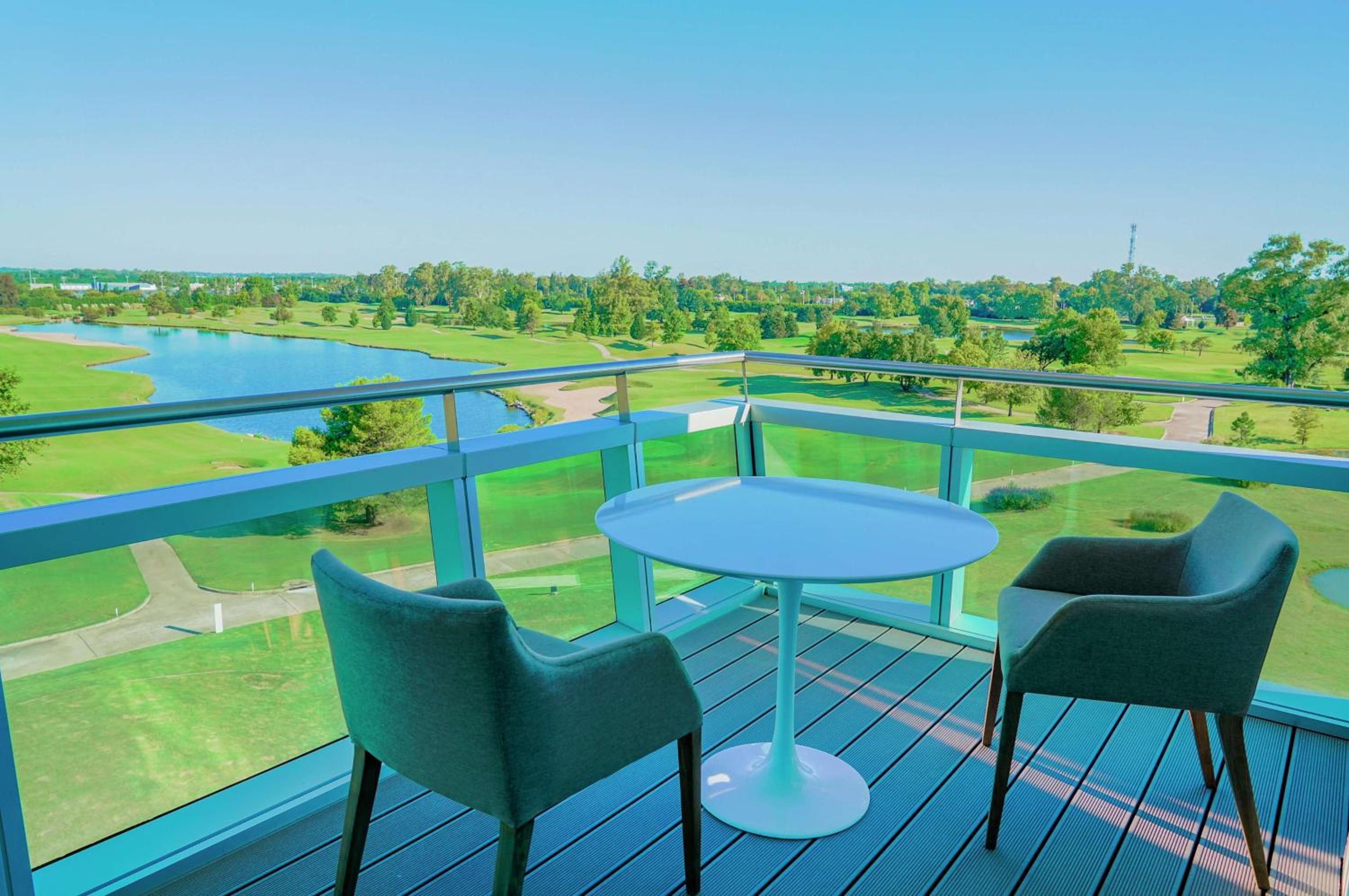 Corner King Suite with Terrace