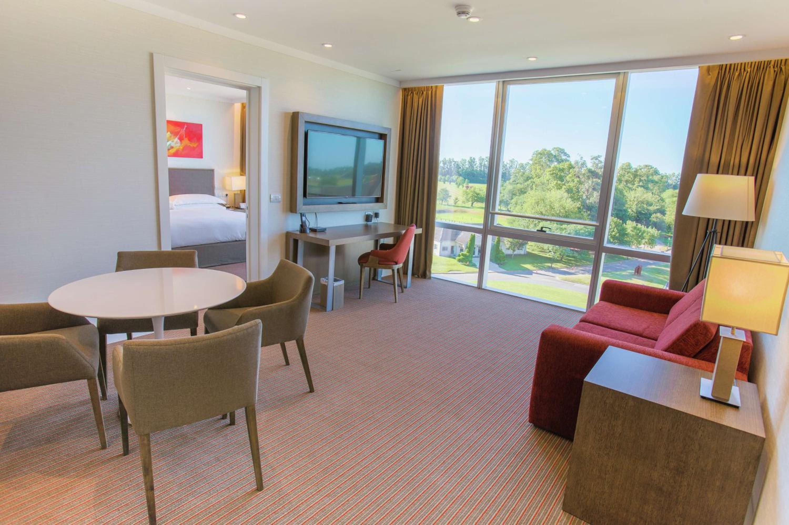 Premium King Suite
