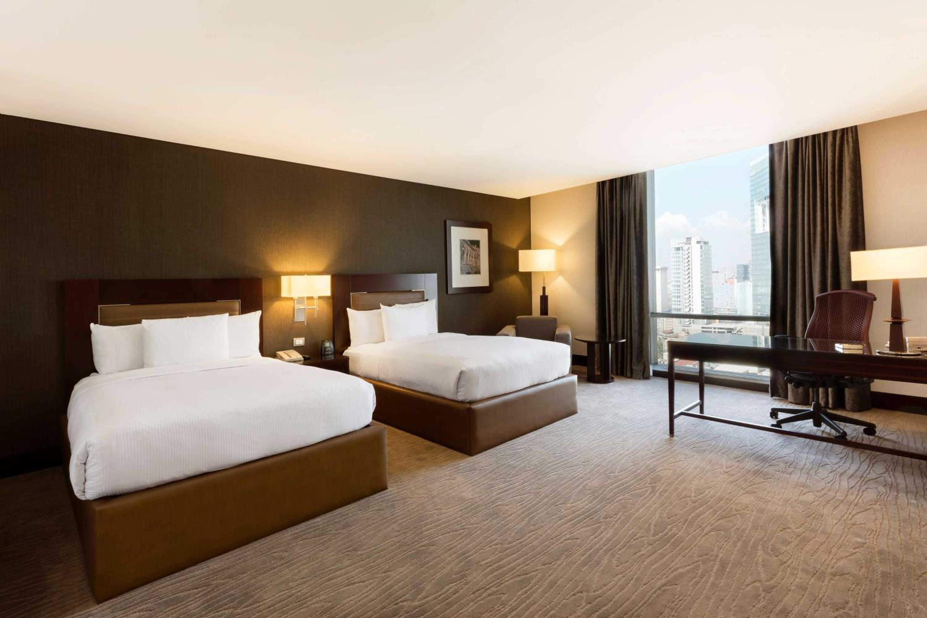 Standard Double Room with Two Double Beds - Photo 1