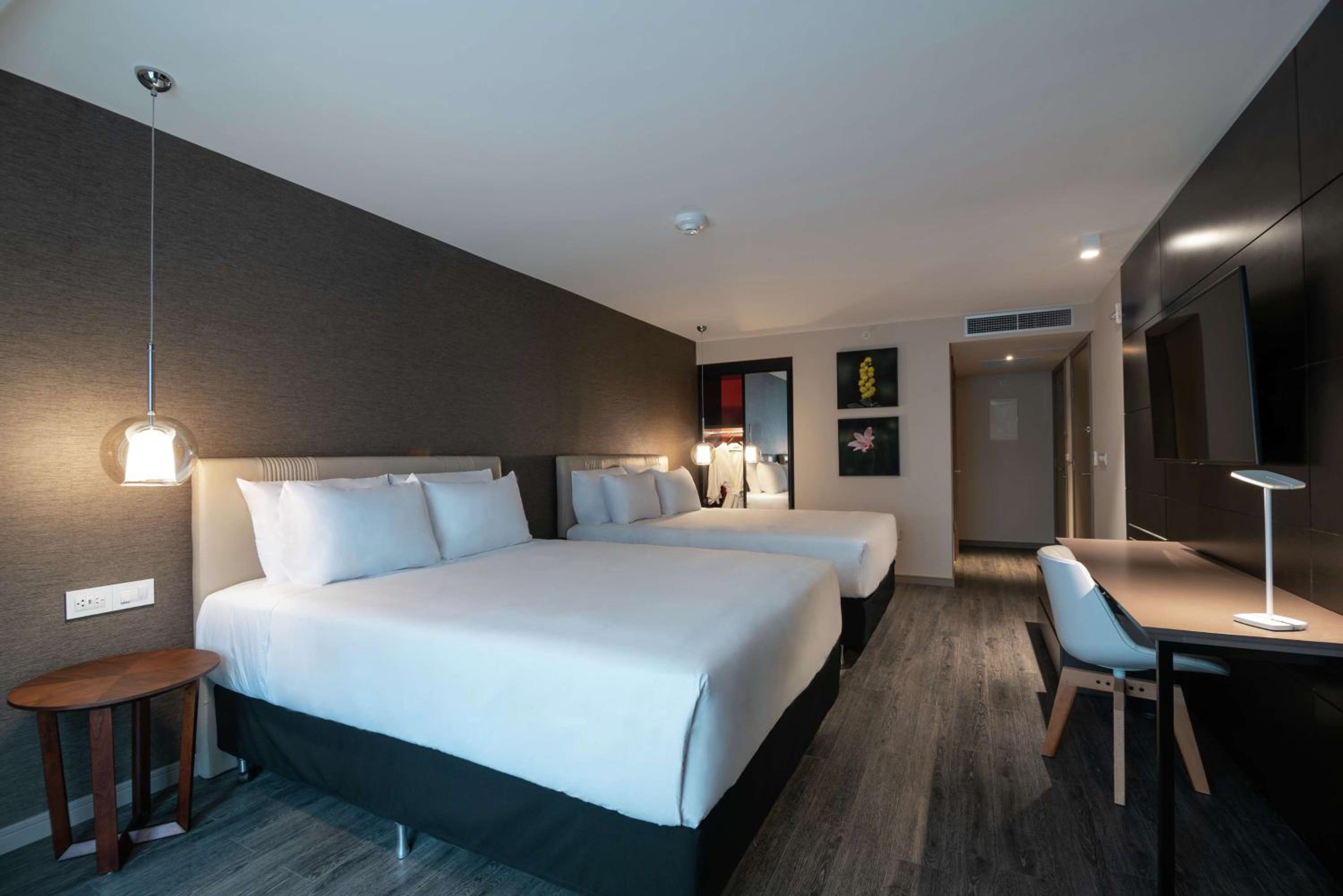 Queen Room with Two Queen Beds and Roll-In Shower - Mobility and Hearing Access photo 2
