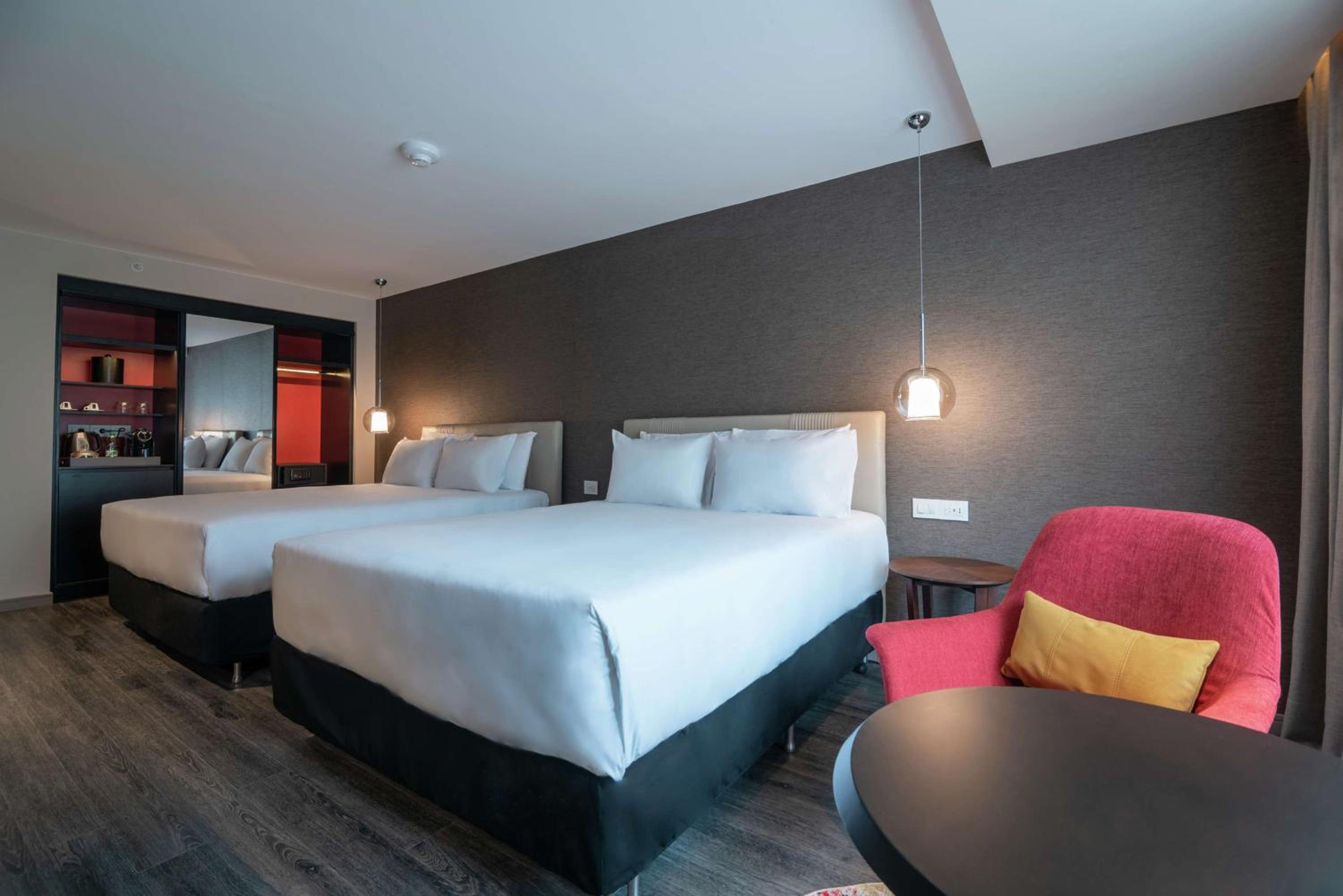 Deluxe Queen Room with Two Queen Beds and River View - Photo 2