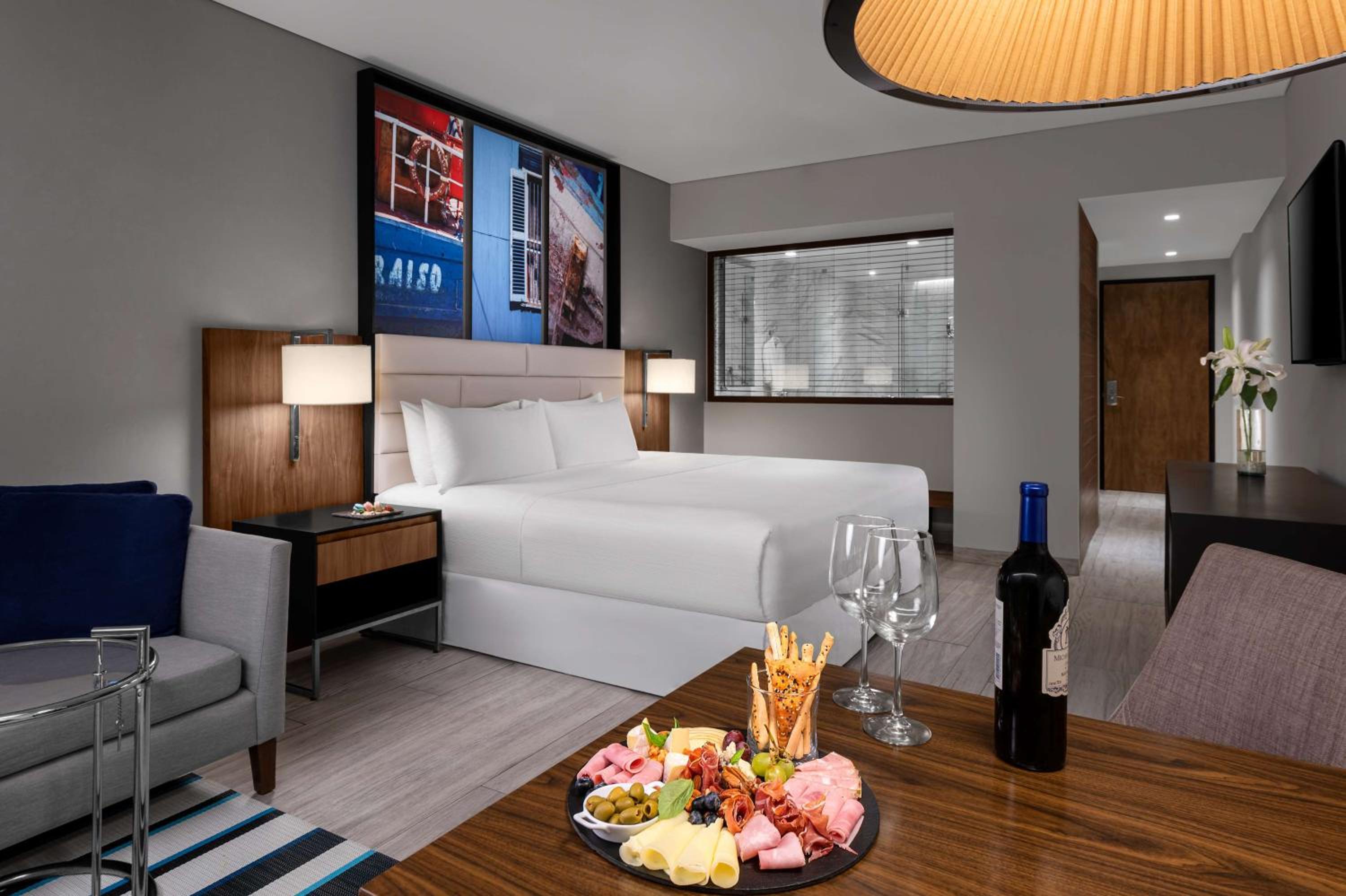 King Room with Oceanfront Premier View