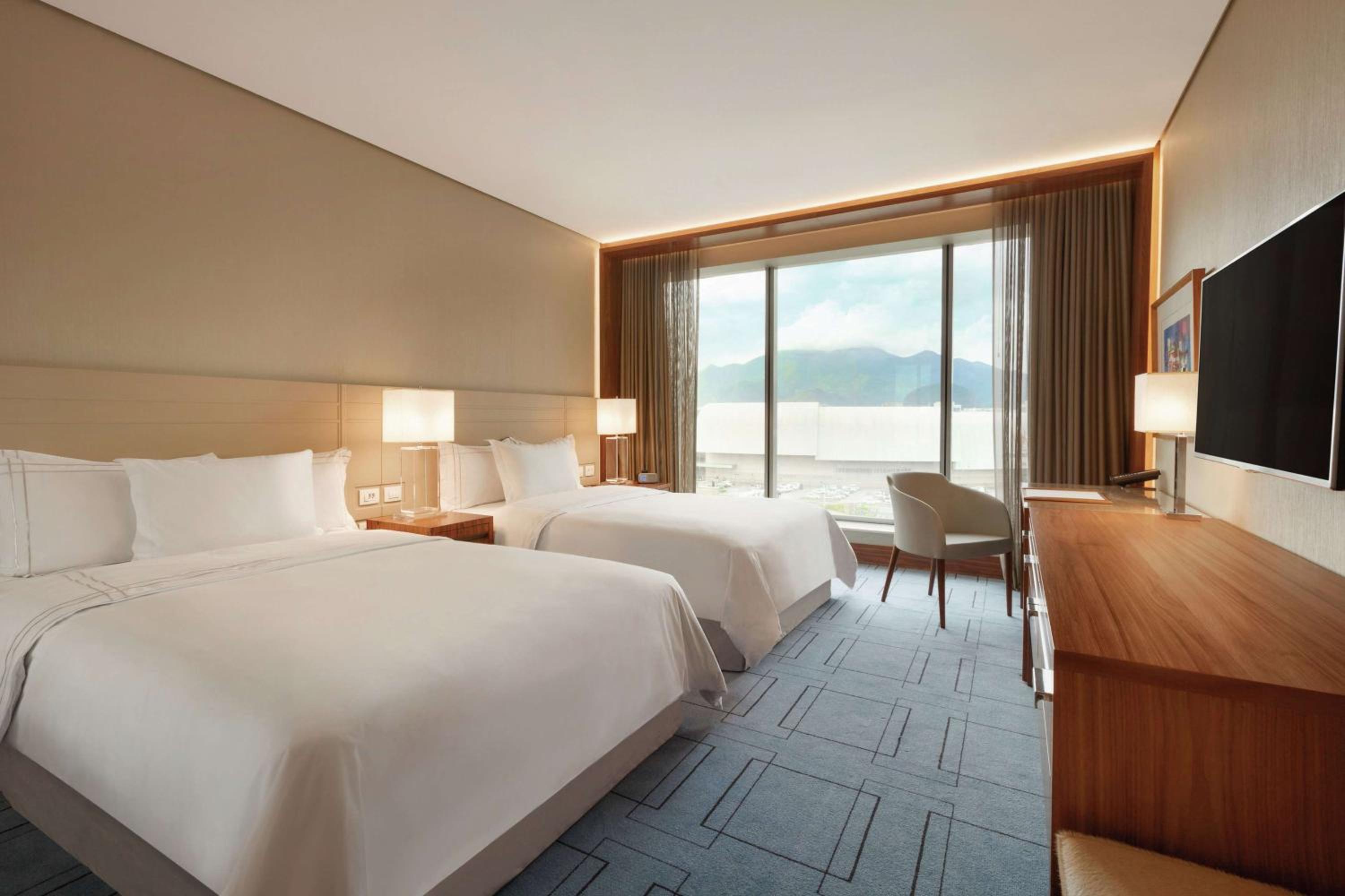 Classic Room with Two Double Beds
