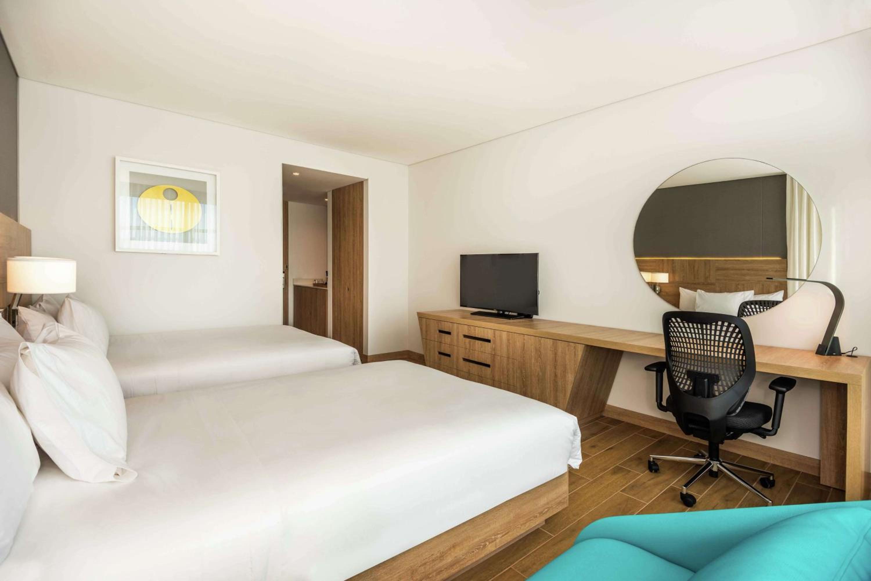 Double Room with Two Double Beds photo 2