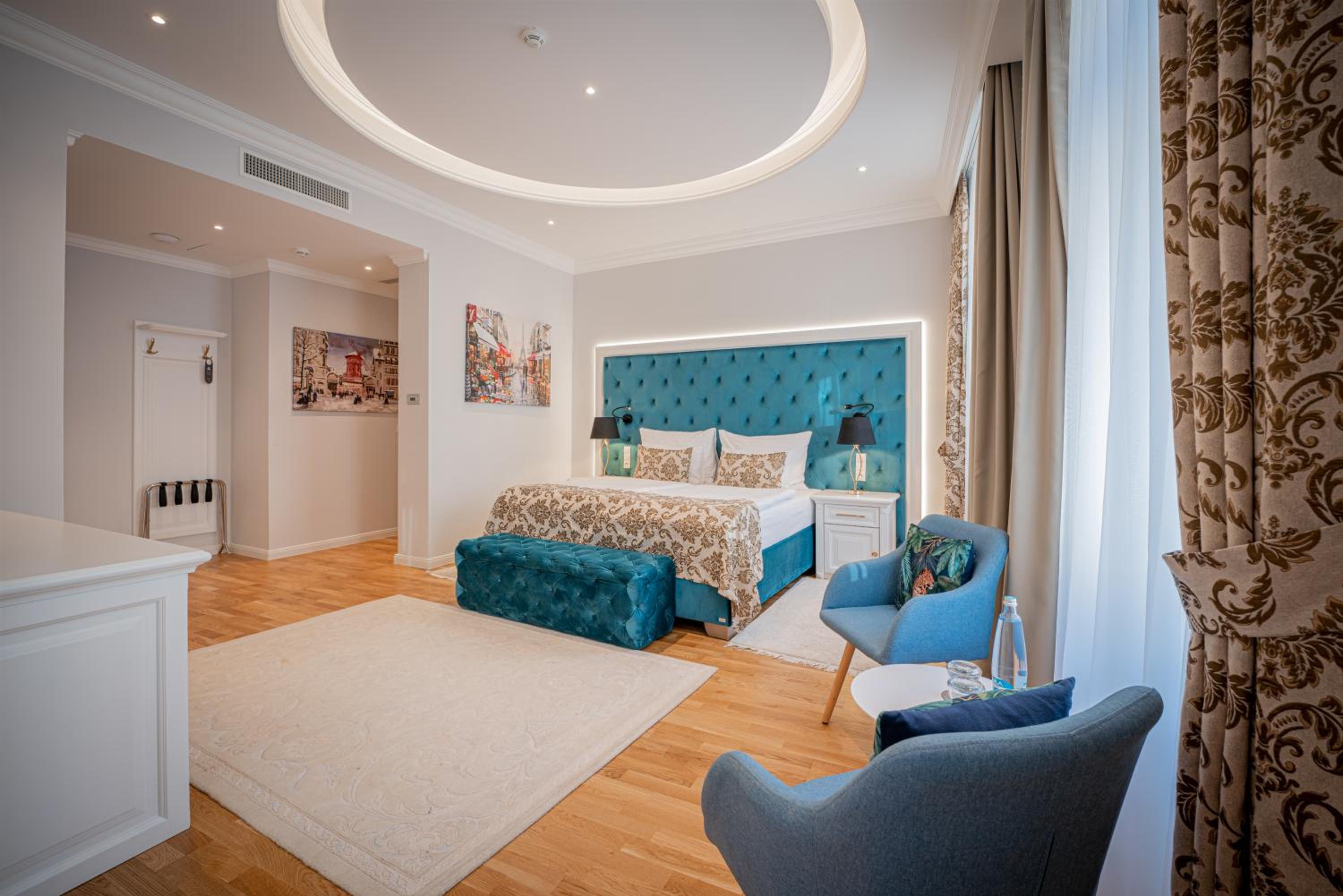 Deluxe Double or Twin Room with River View photo 1
