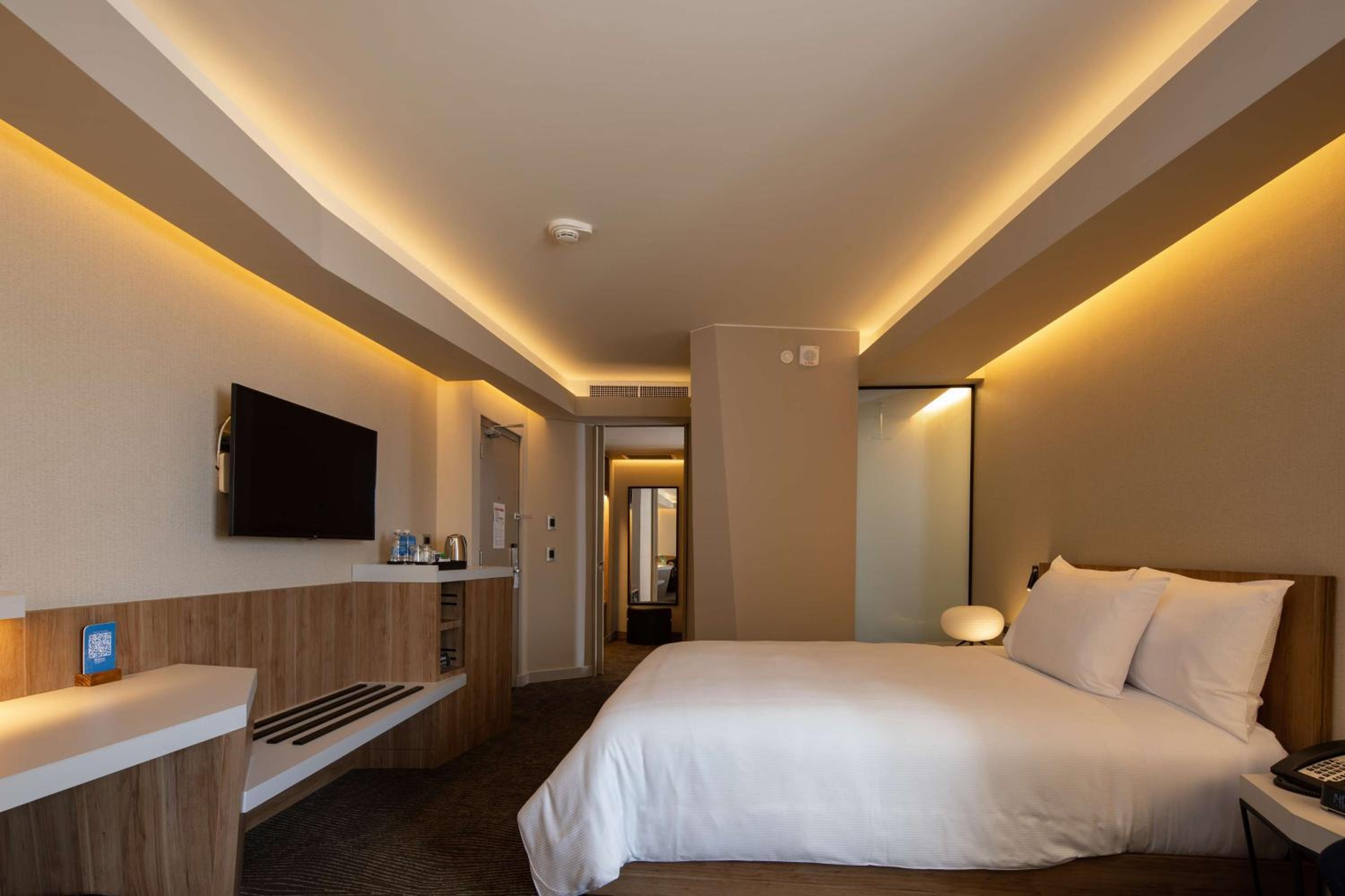 Queen Room - Photo 2