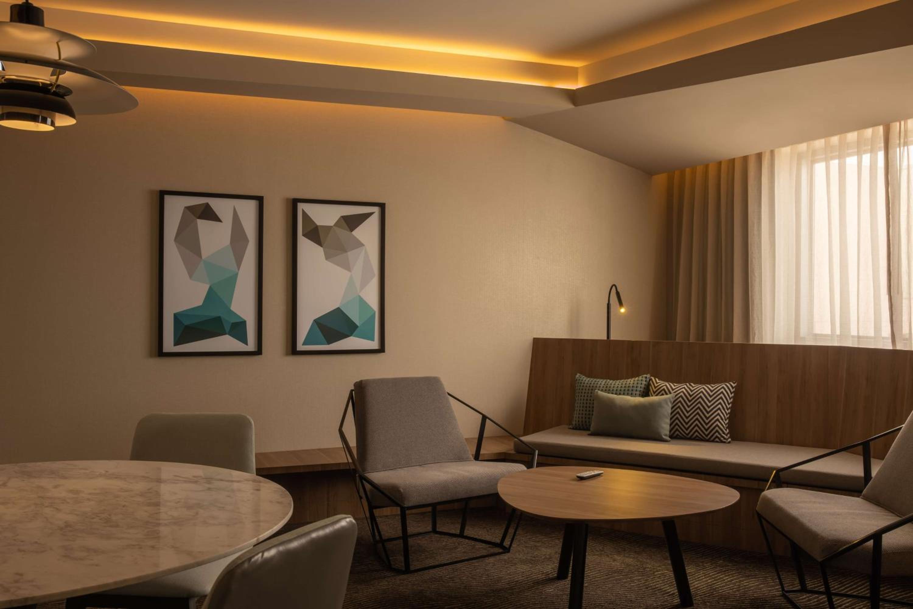 One-Bedroom Suite with Sleeper Sofa - Photo 2