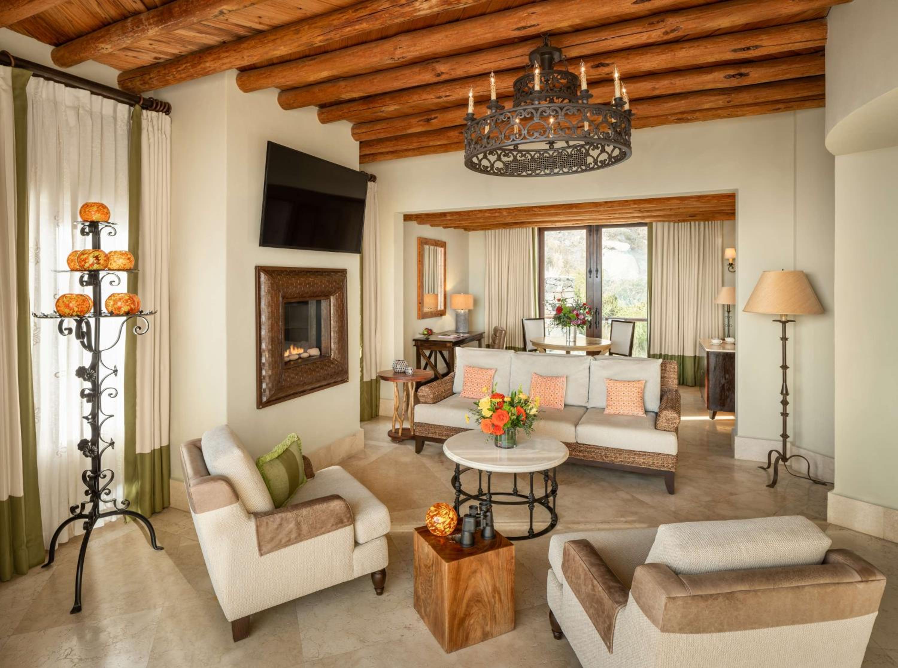 One-Bedroom Suite with Plunge Pool and Ocean View - Photo 1