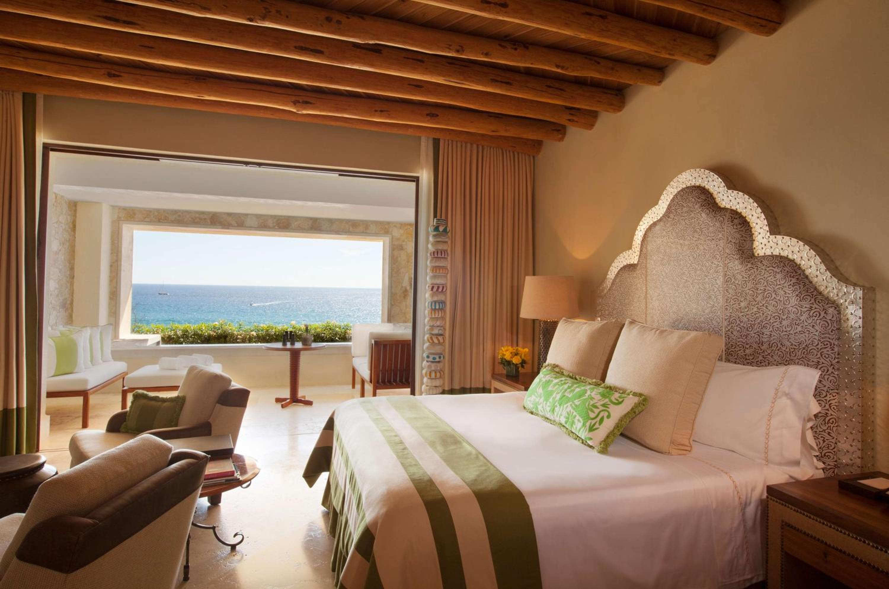 King Room with Plunge Pool and View - Photo 4