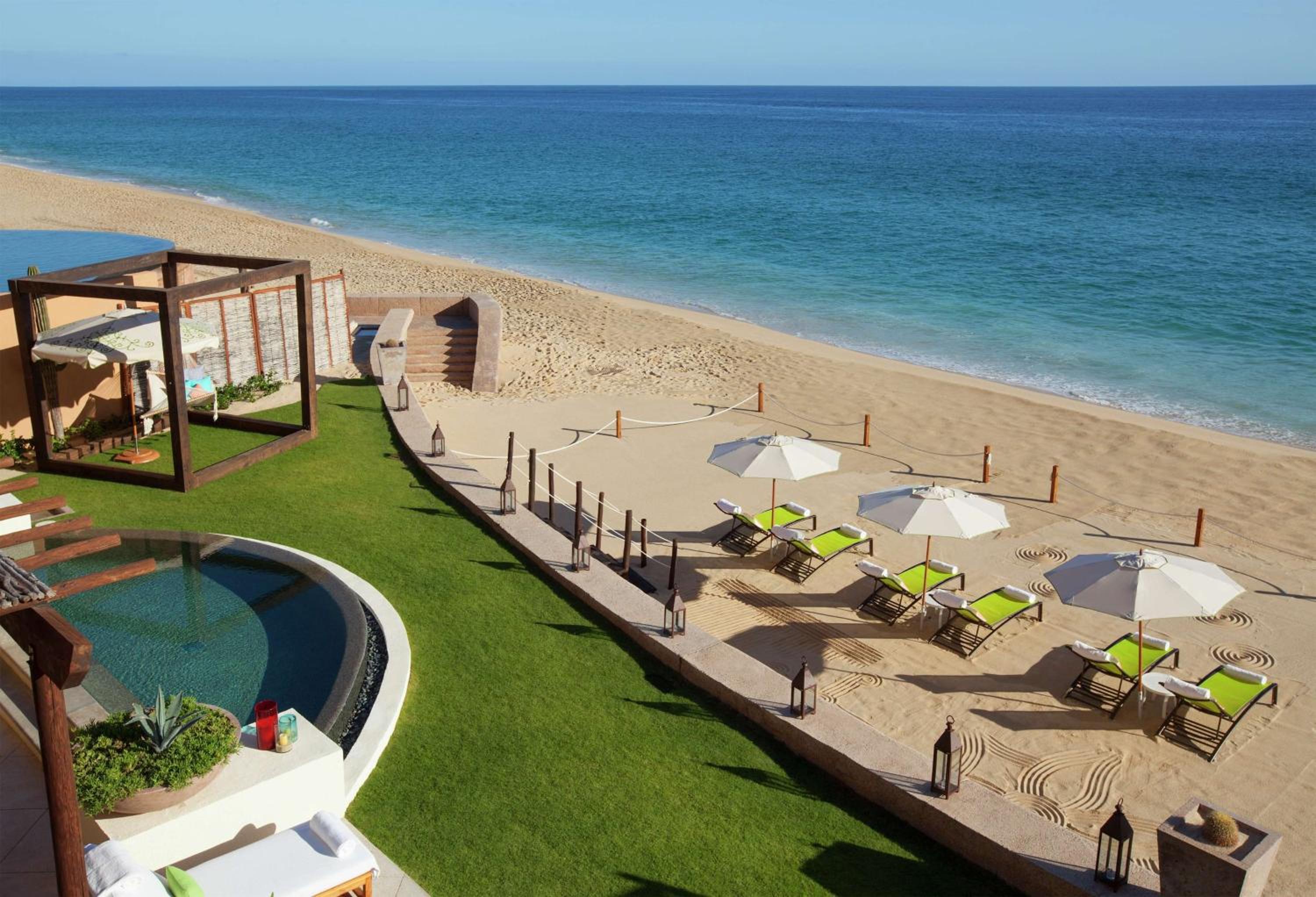 One-Bedroom Premium Suite - Beachfront - Photo 14