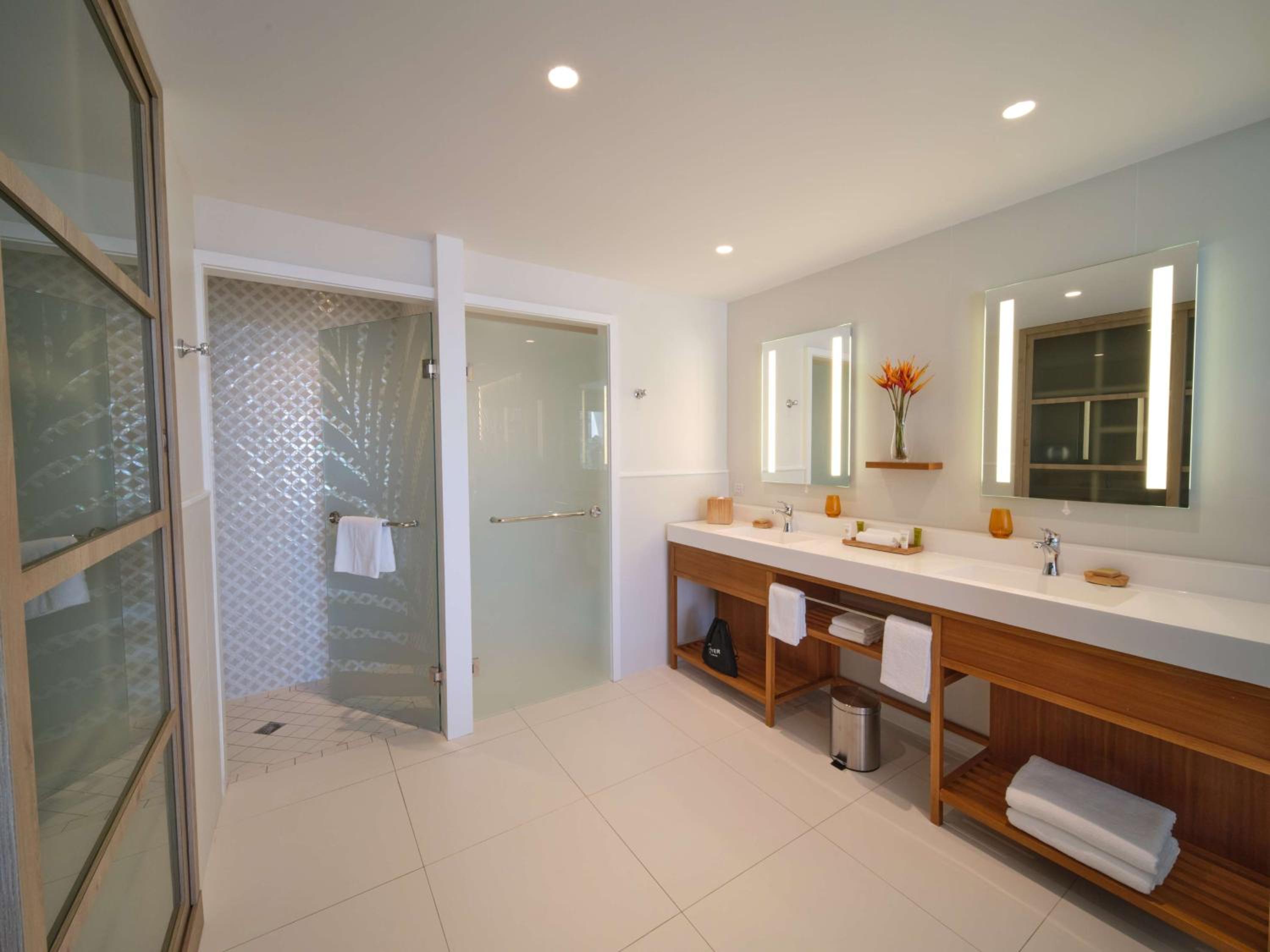 King Room Premier Ocean View - Photo 4