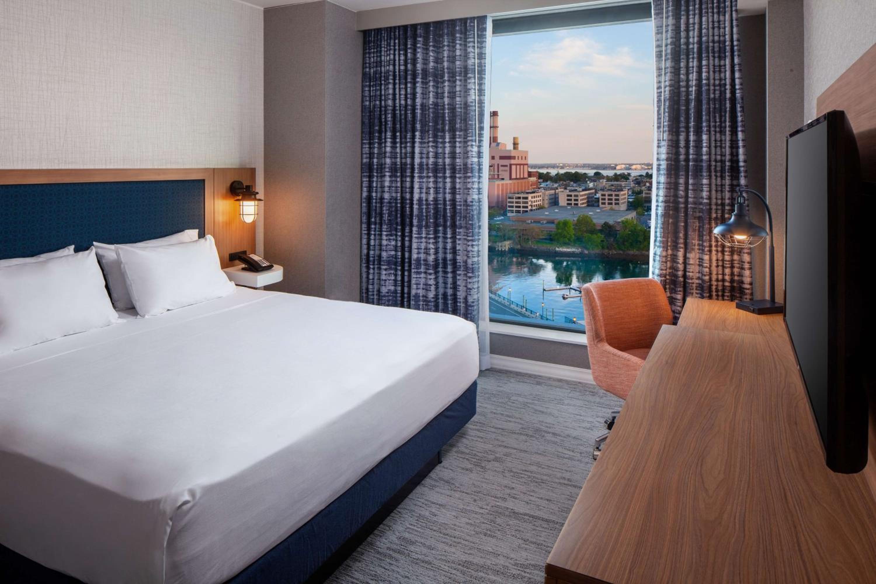 King Room with Water View