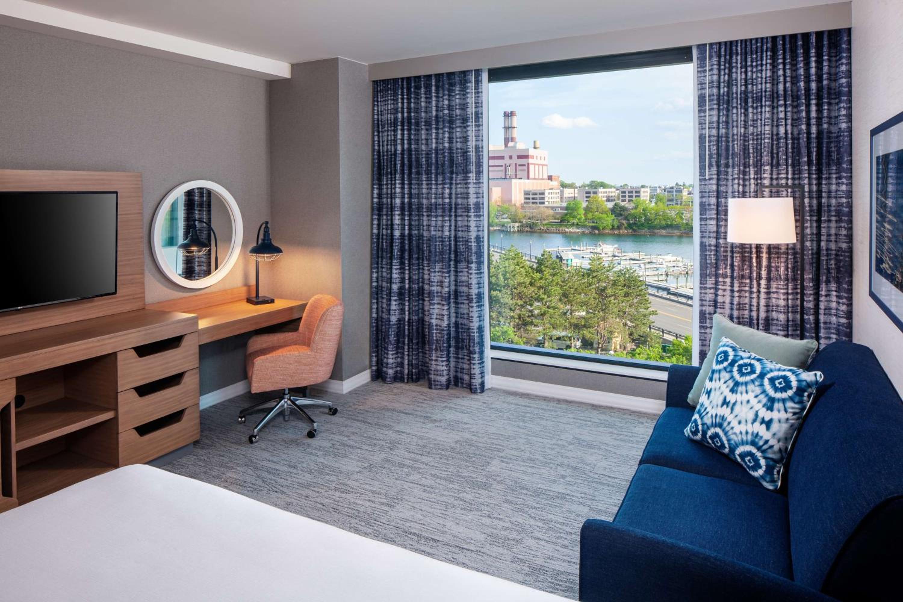 King Room with Sofa Bed and View