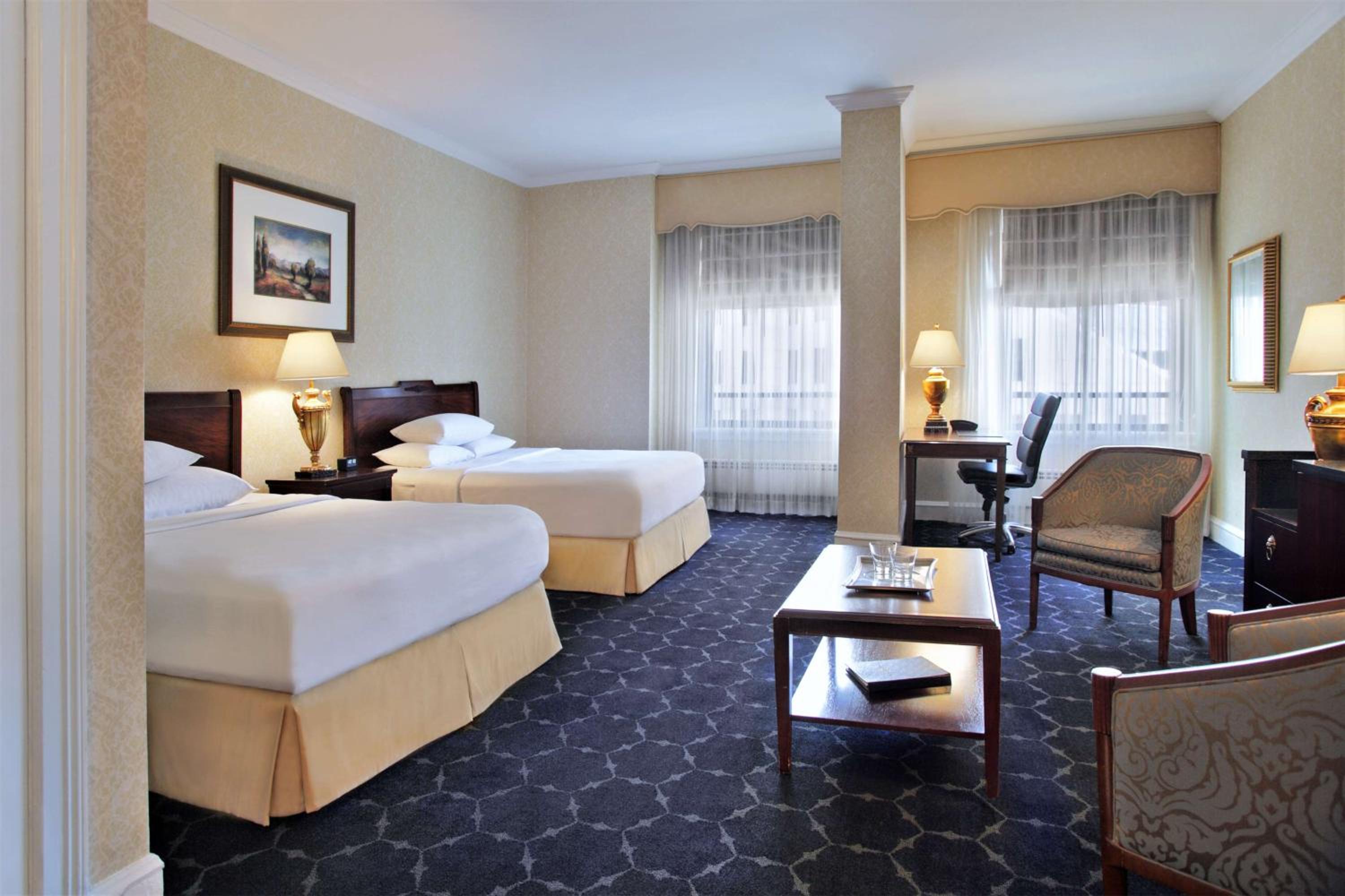 Family Room with Two Queen Beds - Photo 1