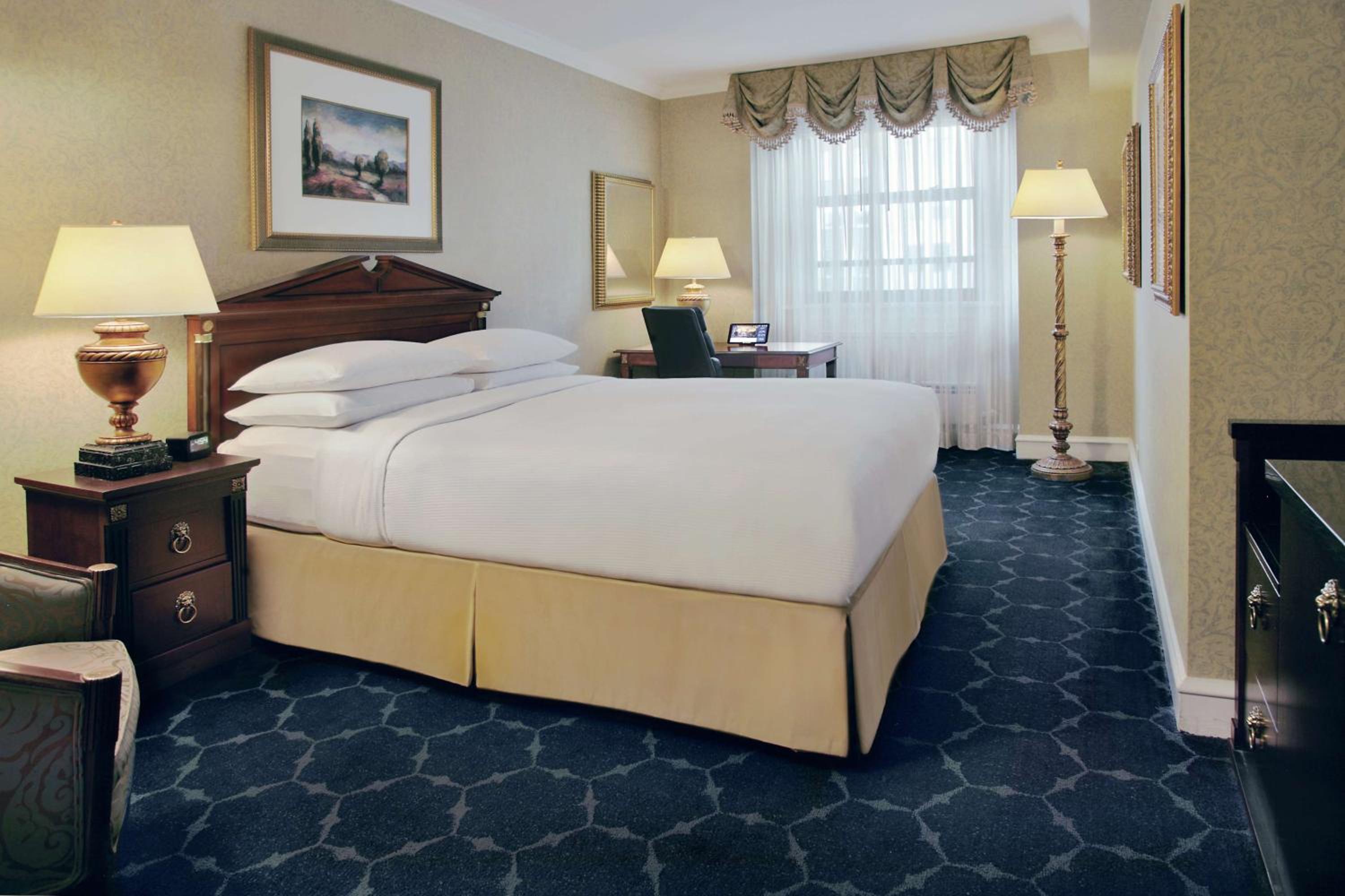 Queen Room - Photo 1
