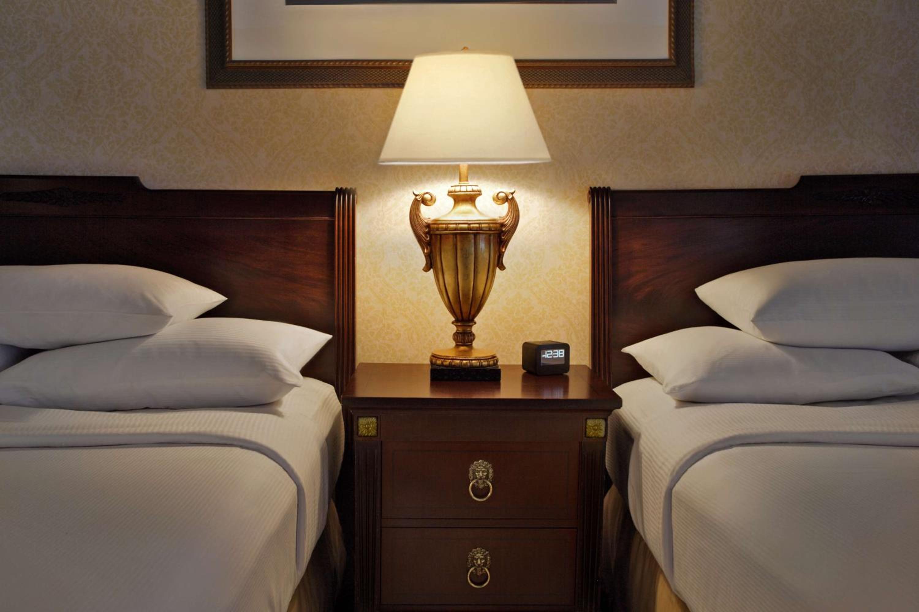 Twin Room with Two Twin Beds - Photo 5