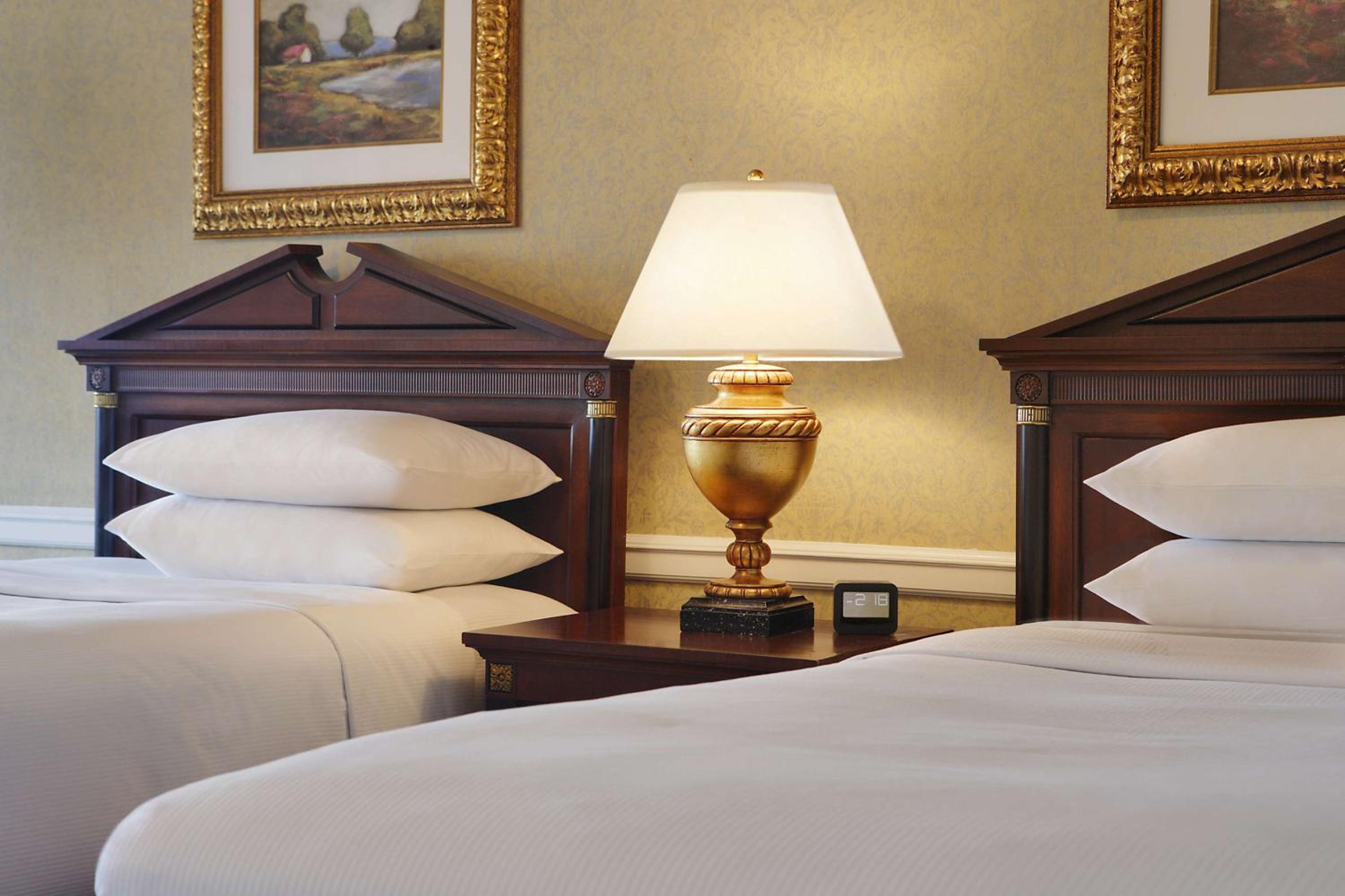 Twin Room with Two Twin Beds - Photo 6