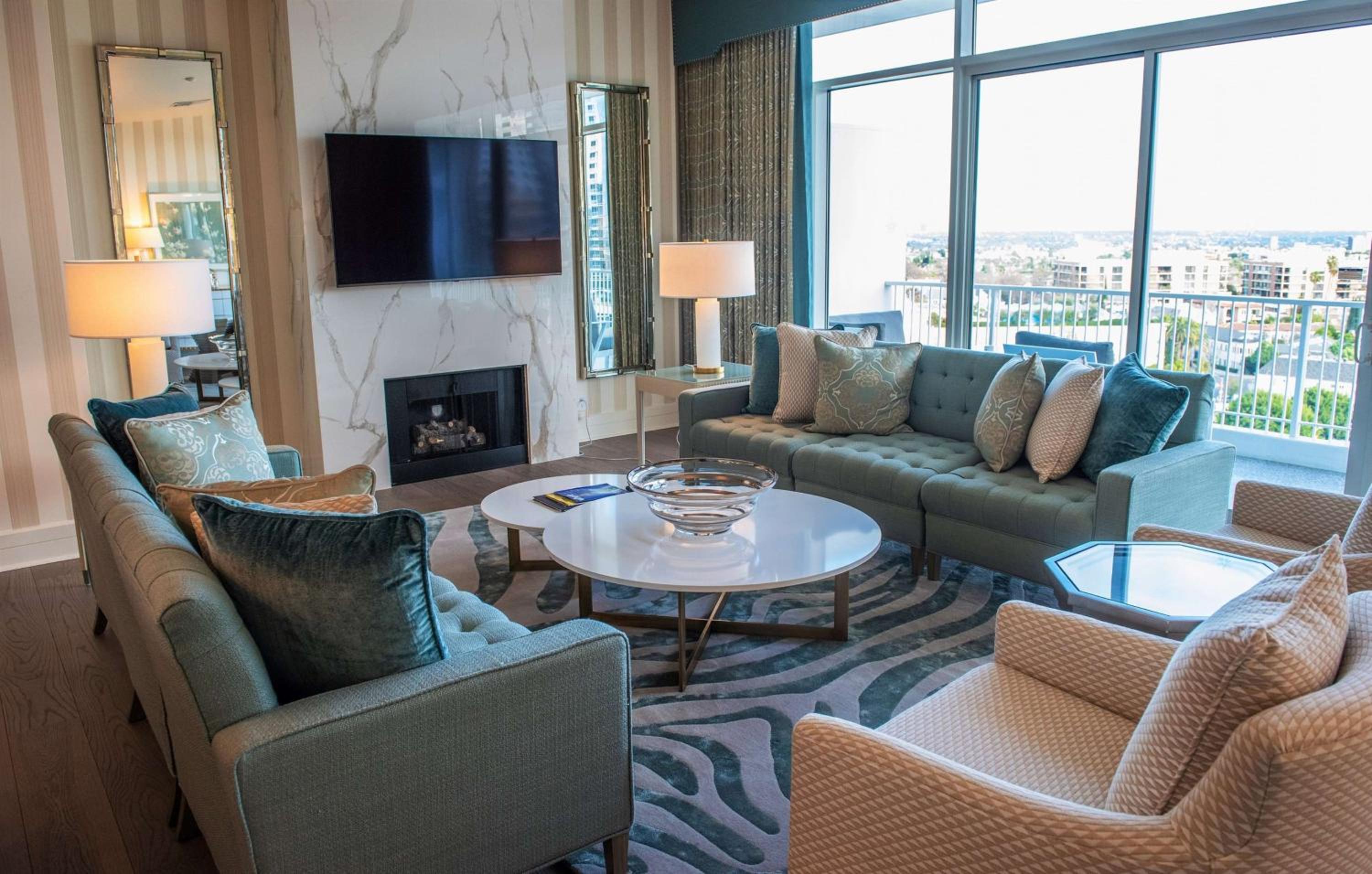 Penthouse Suite thumbnail 5