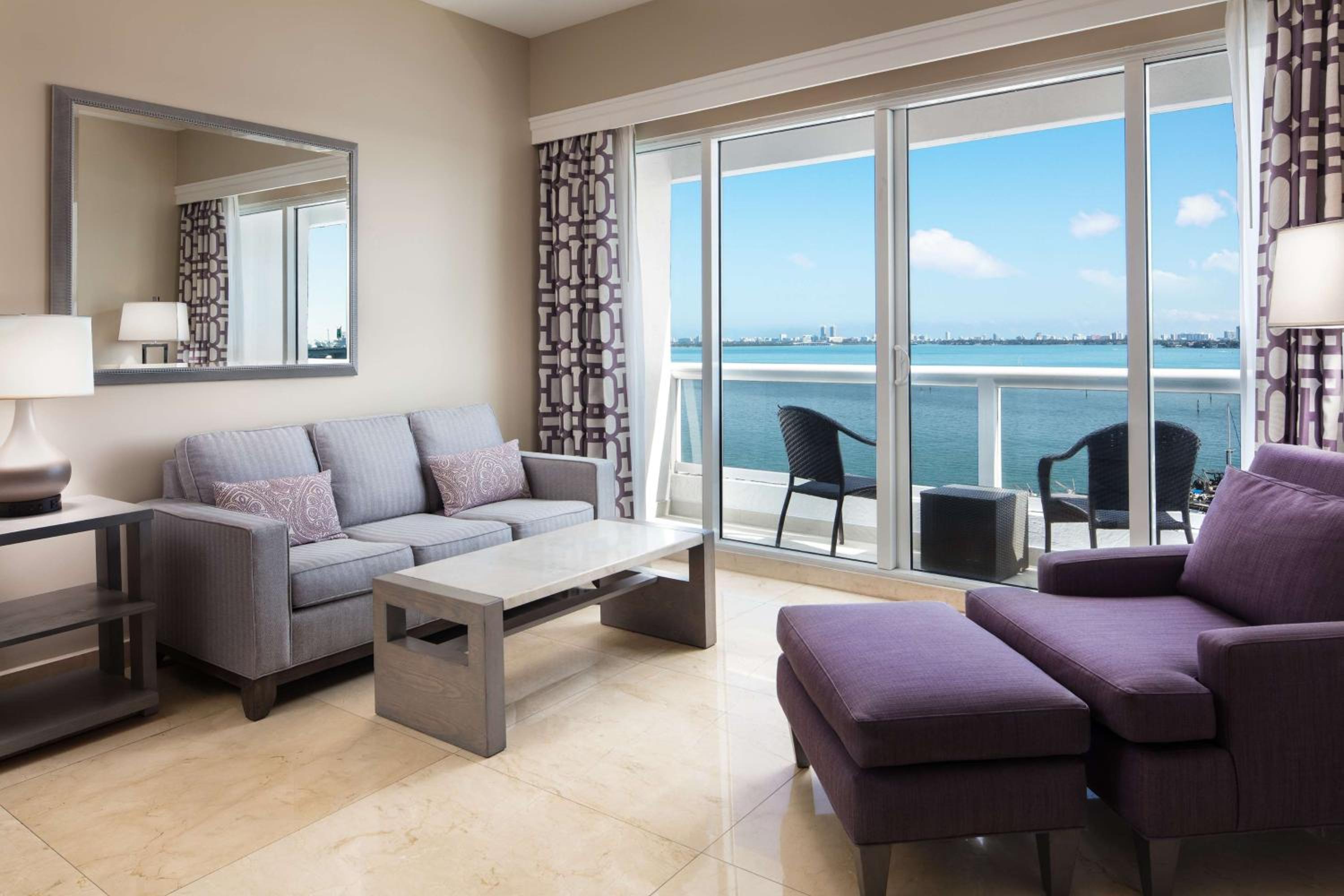 Double Room with Balcony & Bay View