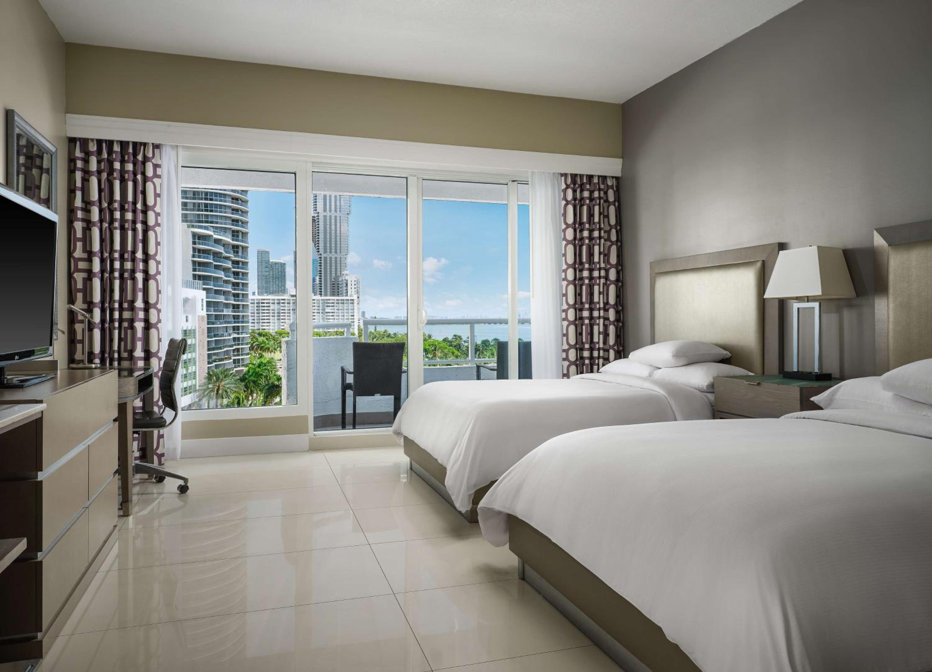Double Room with Two Double Beds and Park View