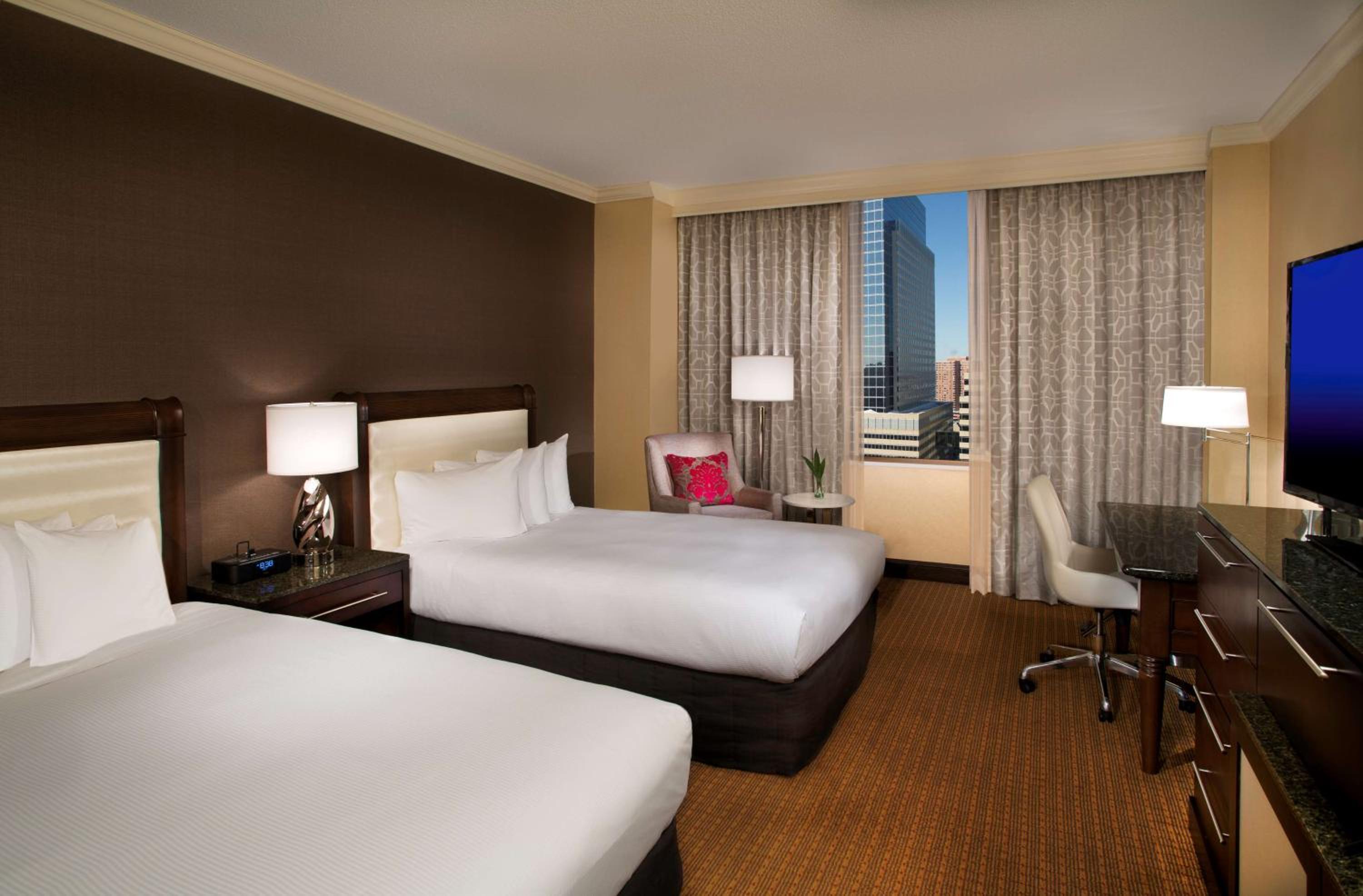 Superior Double Room with Two Double Beds - Photo 4