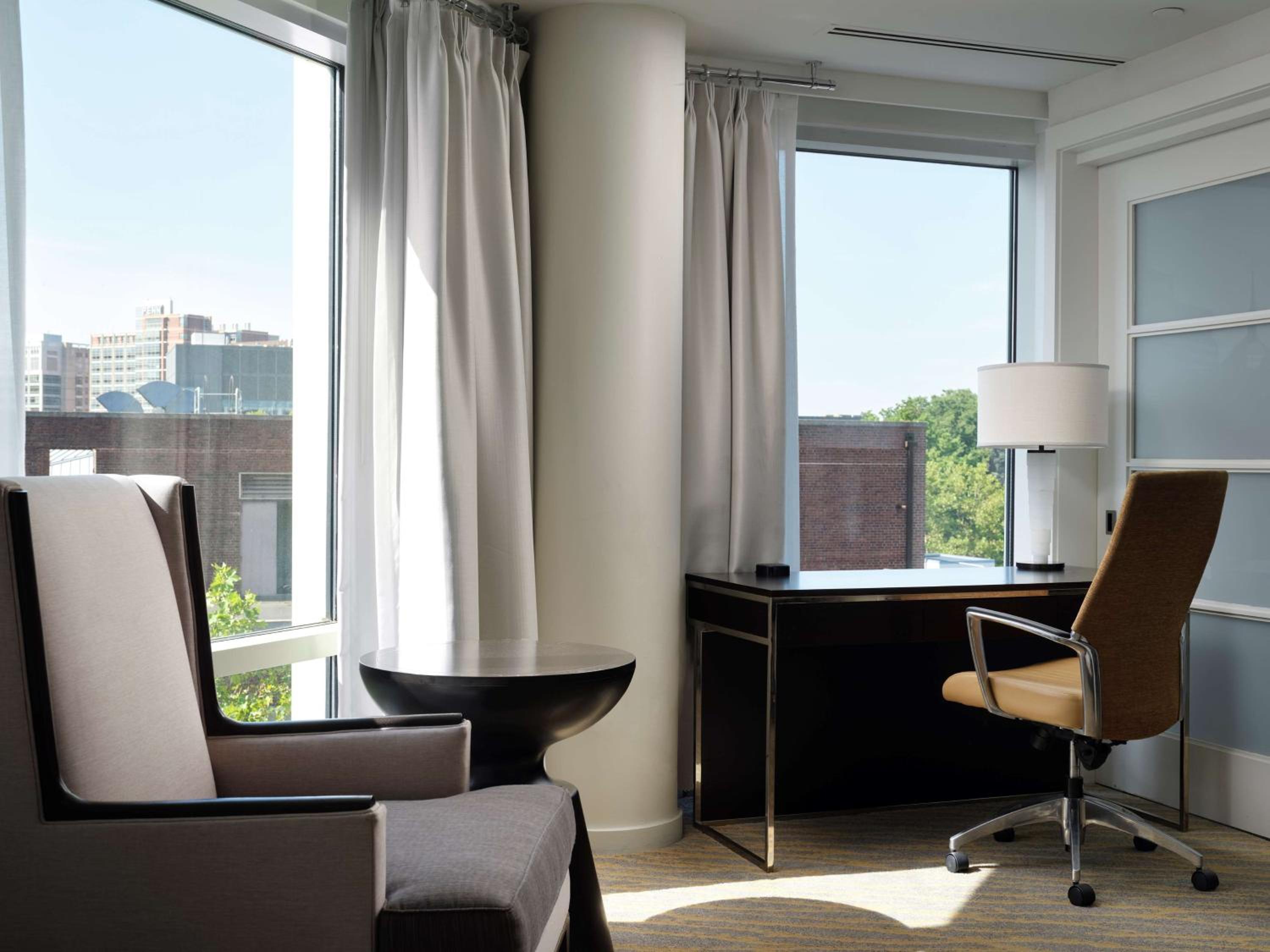 King Corner Suite - Photo 1
